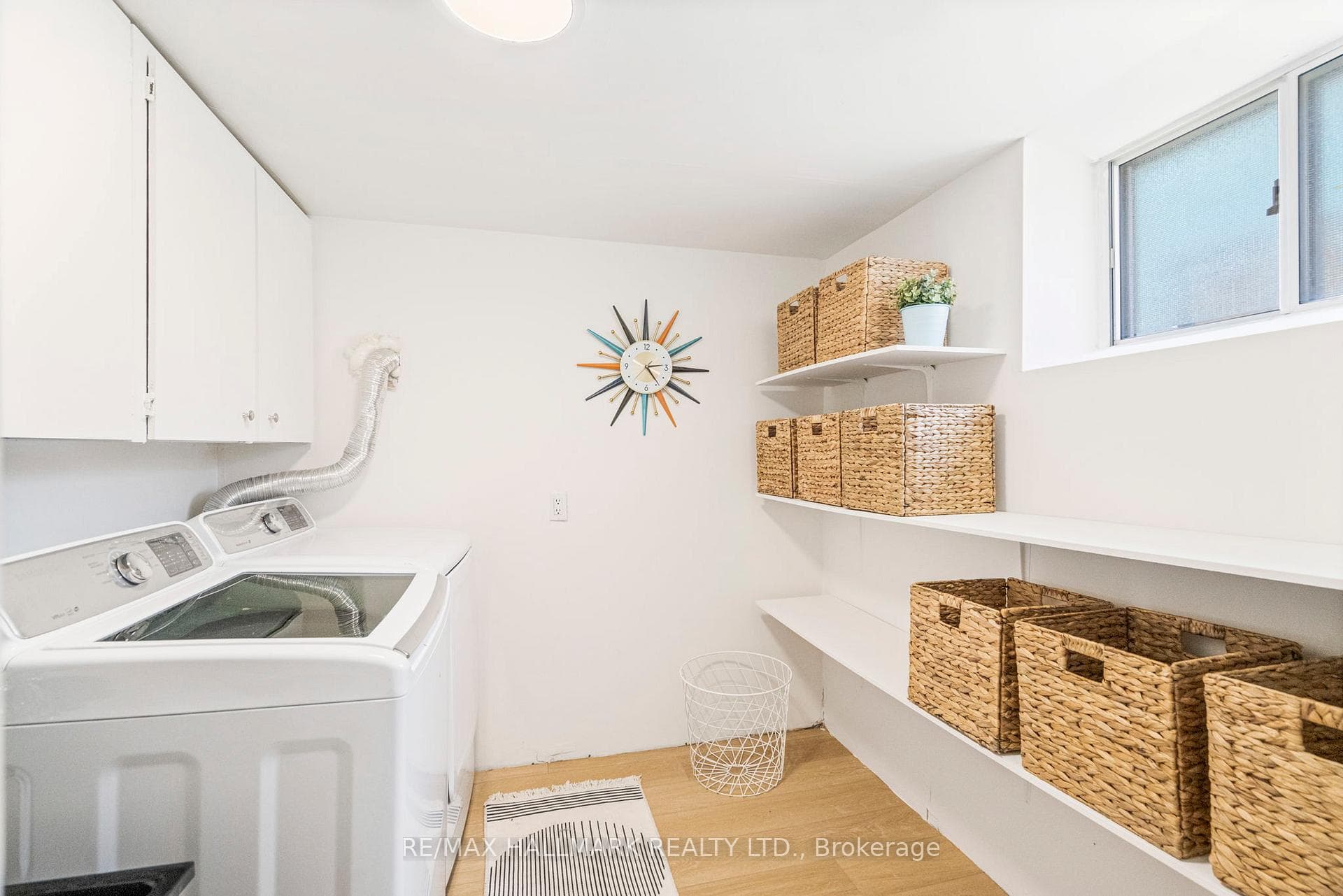 64 Sharpe Street photo 33
