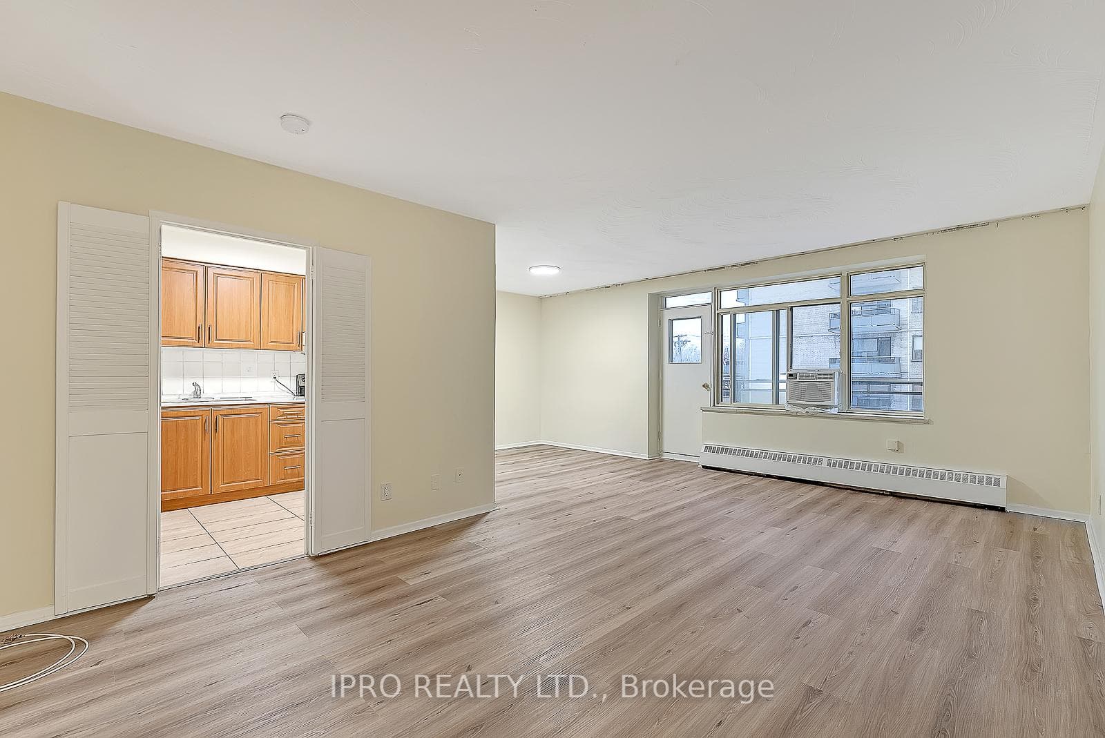 825 Kennedy Road Unit 204 photo 4