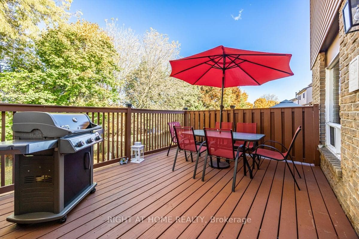 Wood Upper Deck