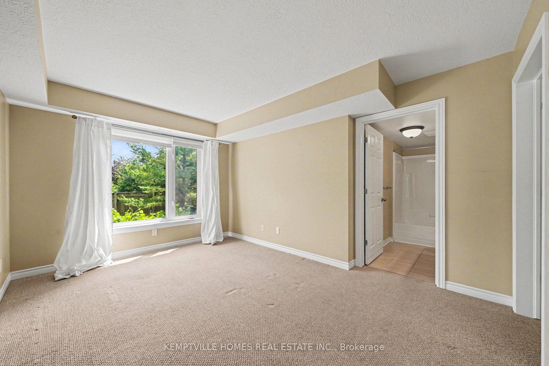 398 VAN BUREN Street photo 15