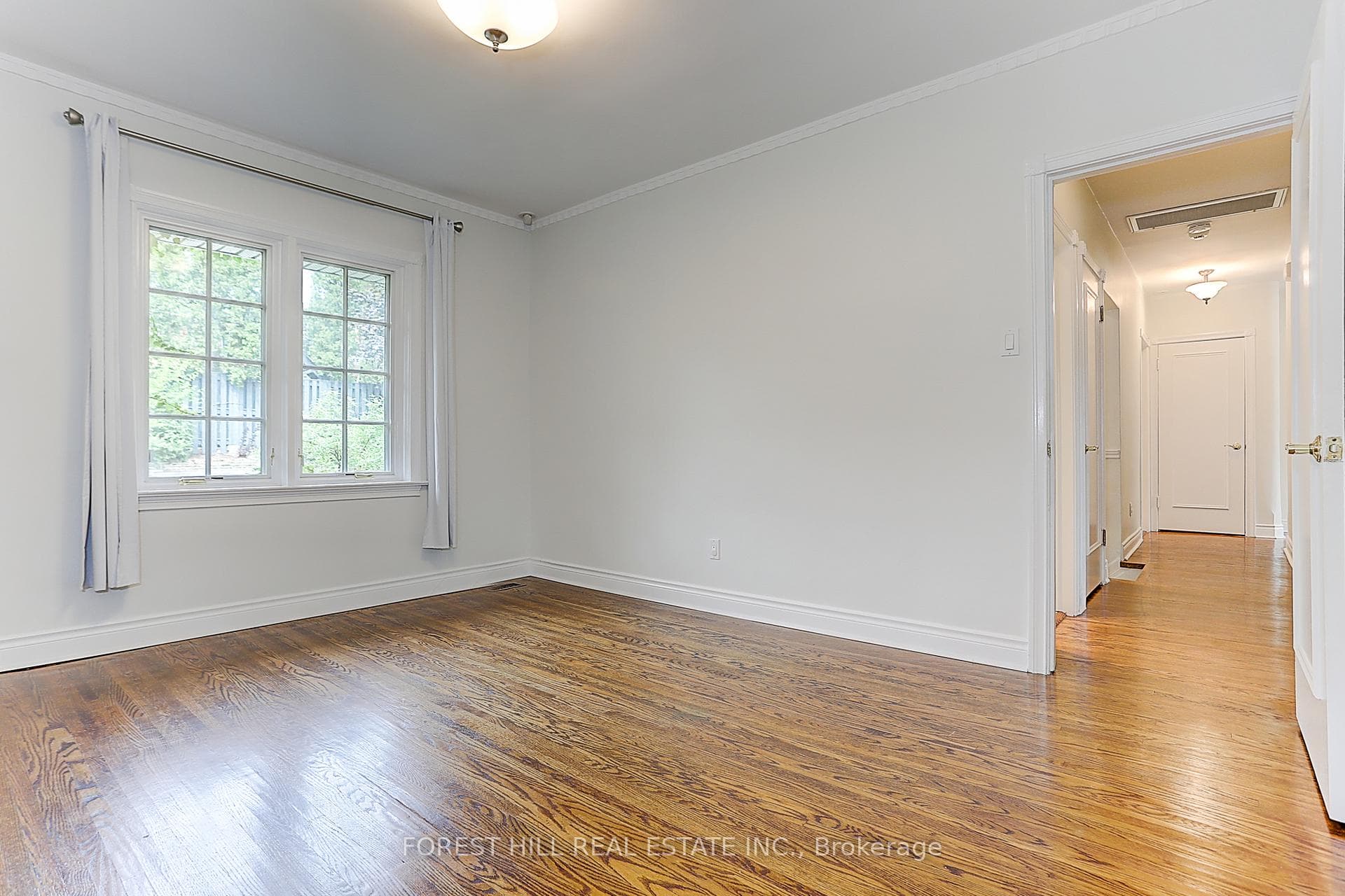 530 Blythwood Road photo 17