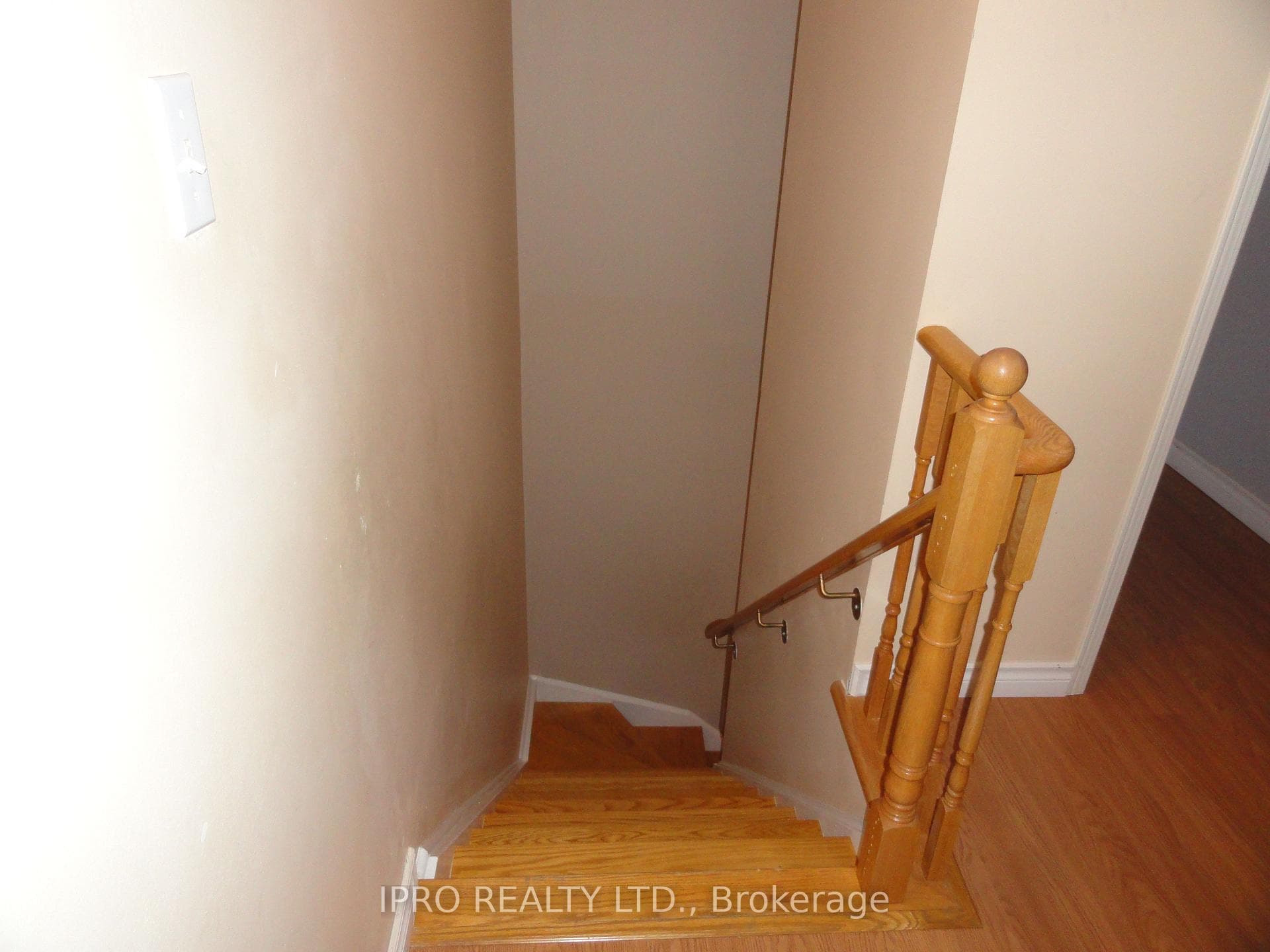3069 Wrigglesworth Crescent photo 11