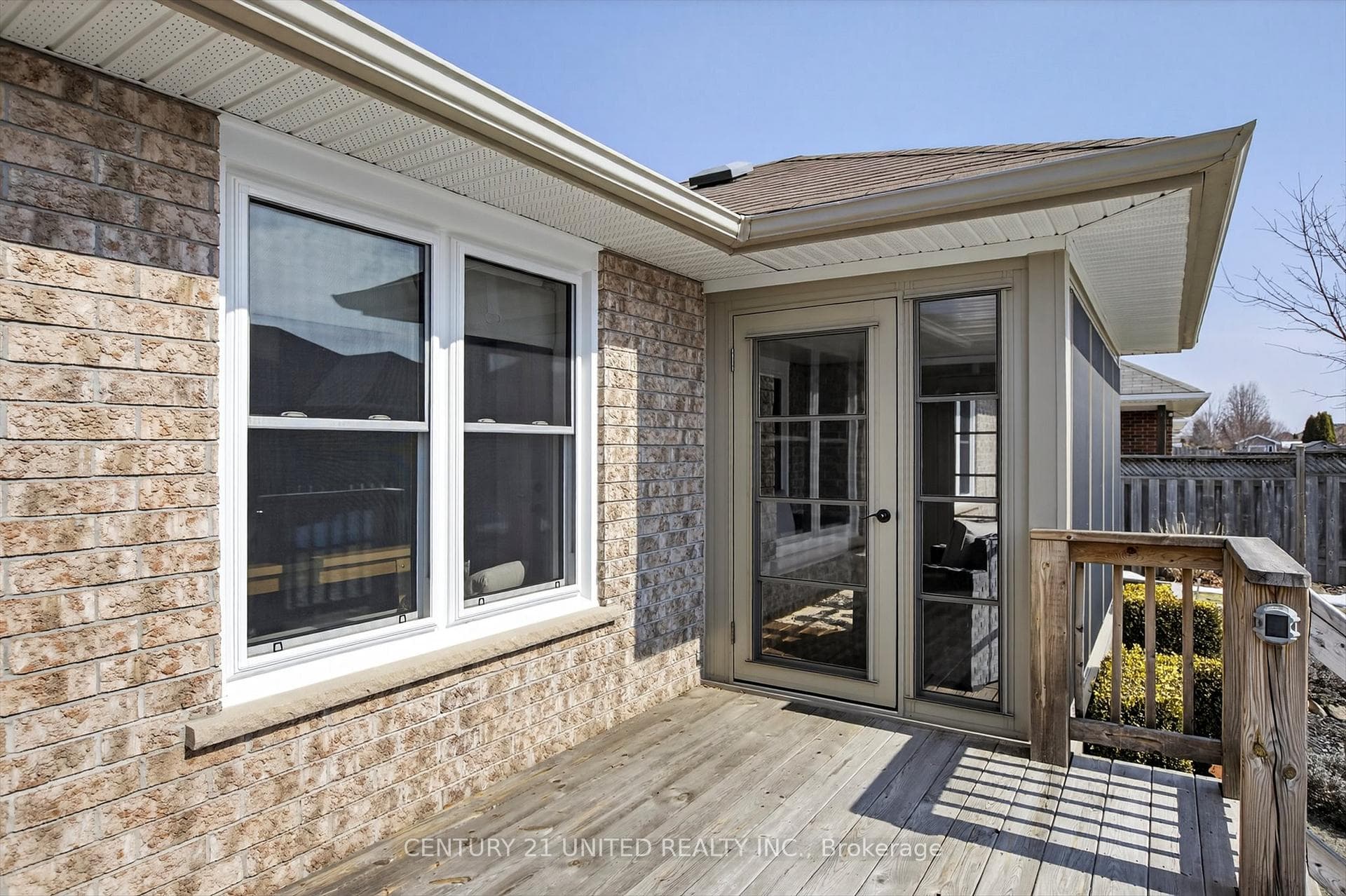75 Mcgibbon Boulevard photo 40