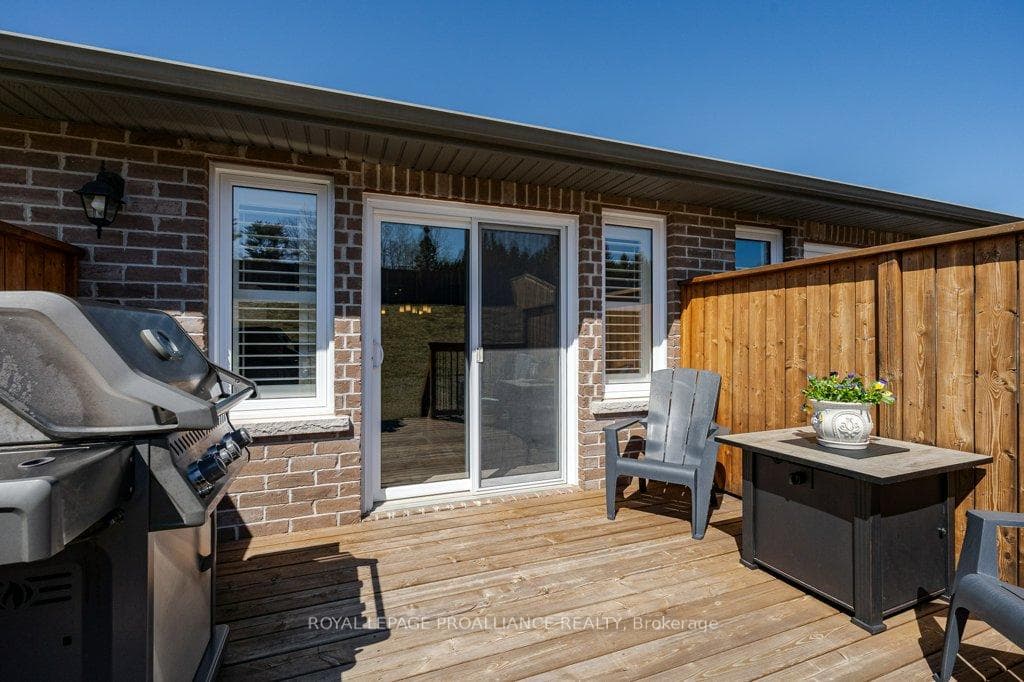 53 Aspen Drive photo 24