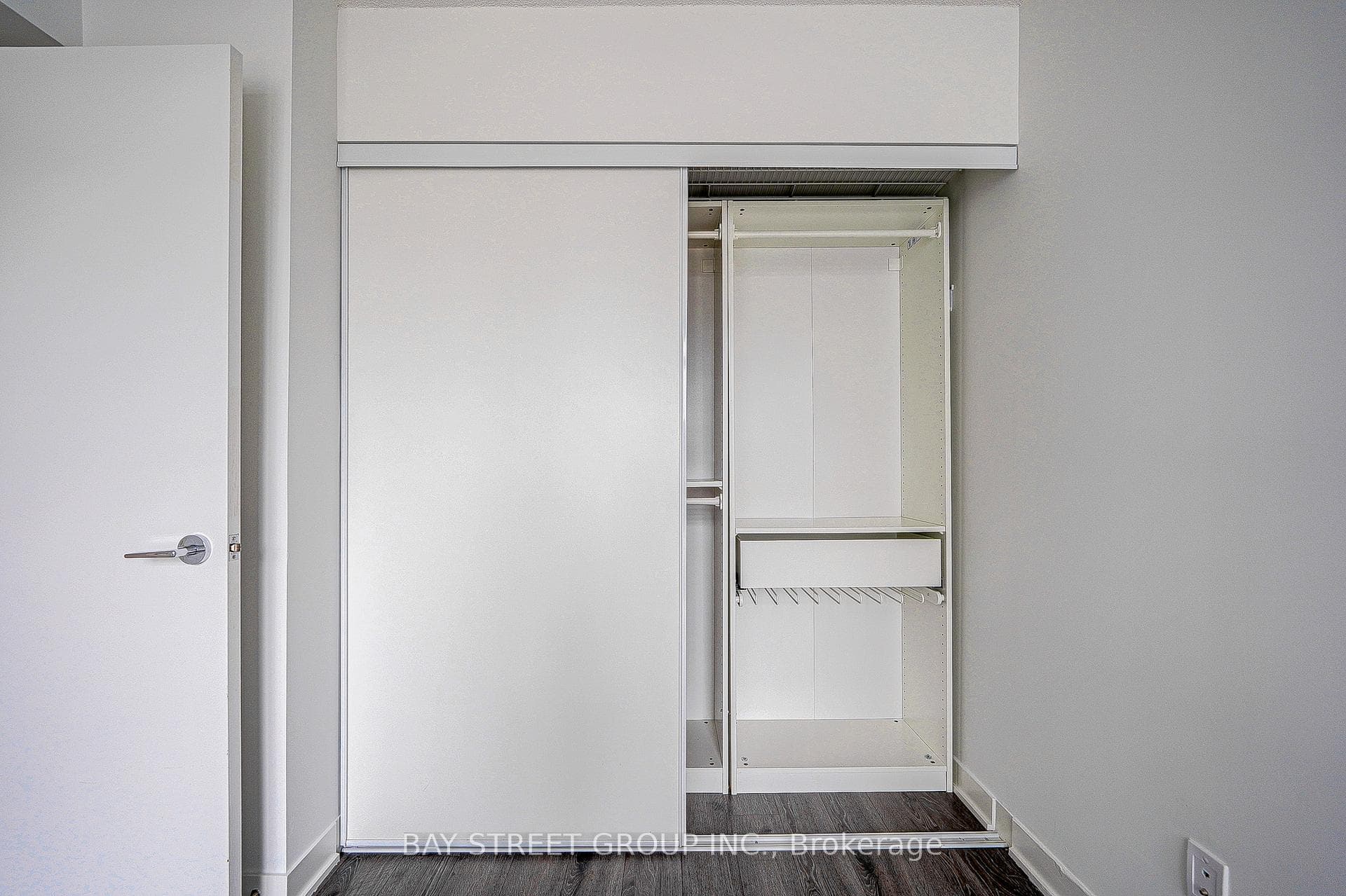 70 Queens Wharf Road Unit 1612 photo 35