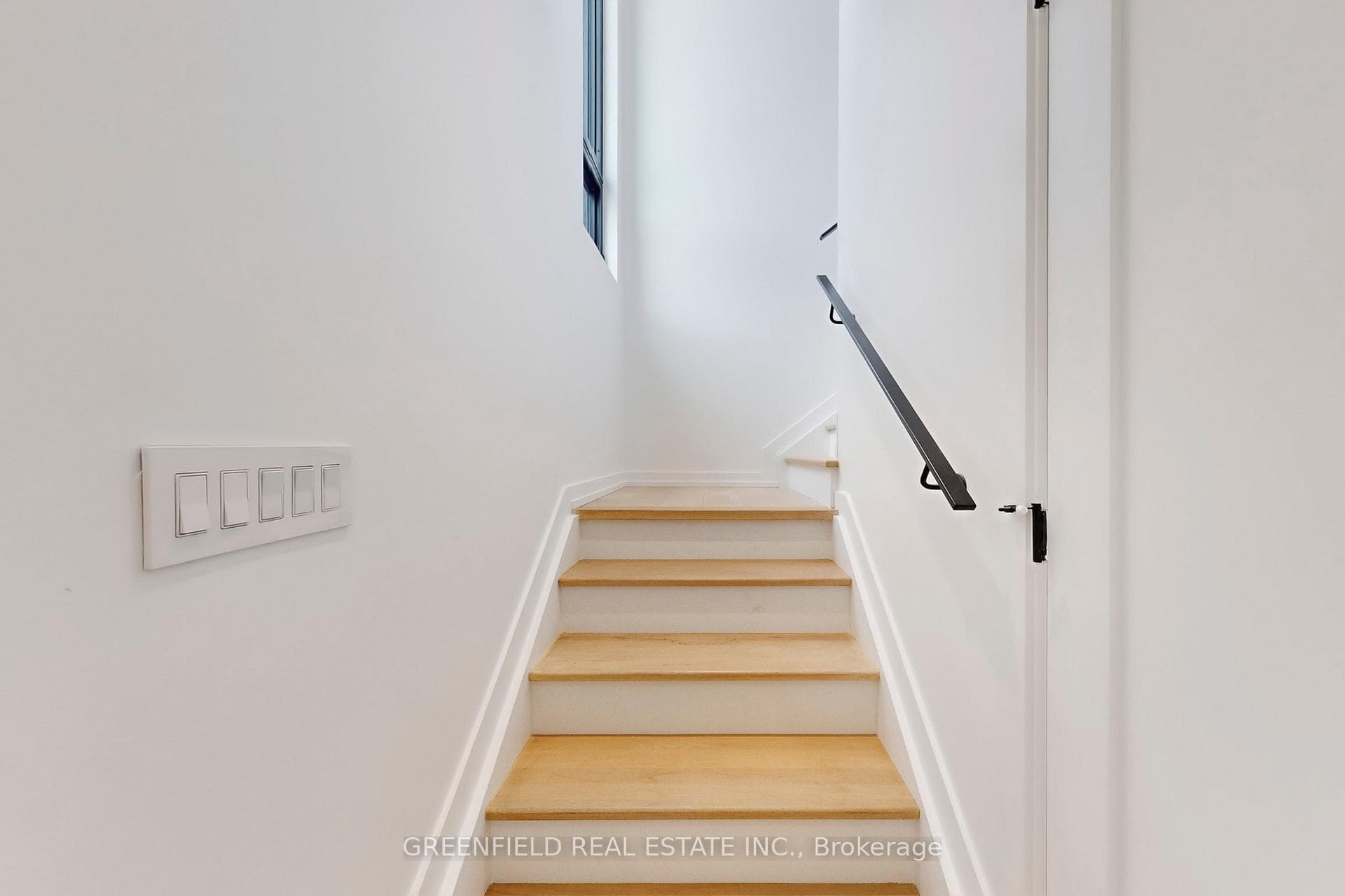 168 Pearson Avenue Unit Laneway House photo 20