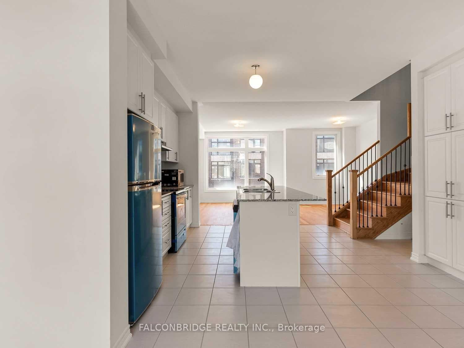 37 Queenpost Drive photo 10