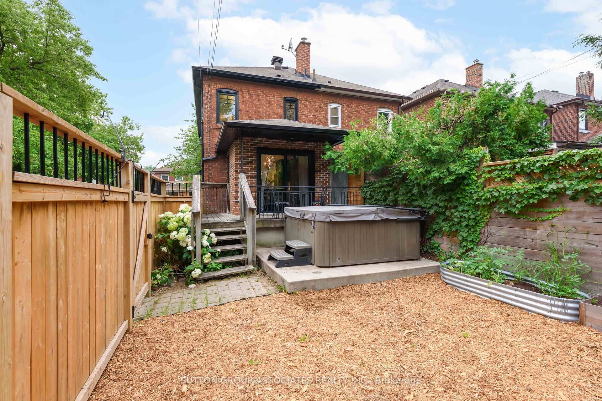 281 Arlington Avenue photo 39