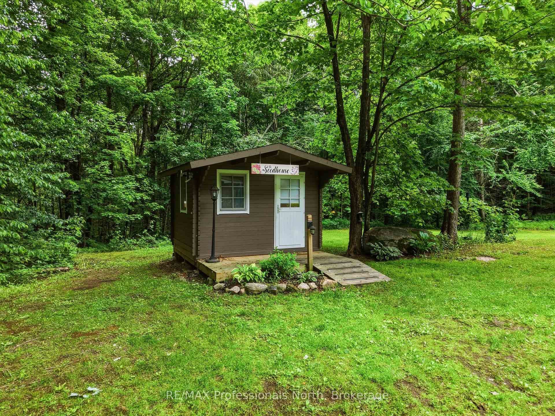 81 WATSON Lane photo 42