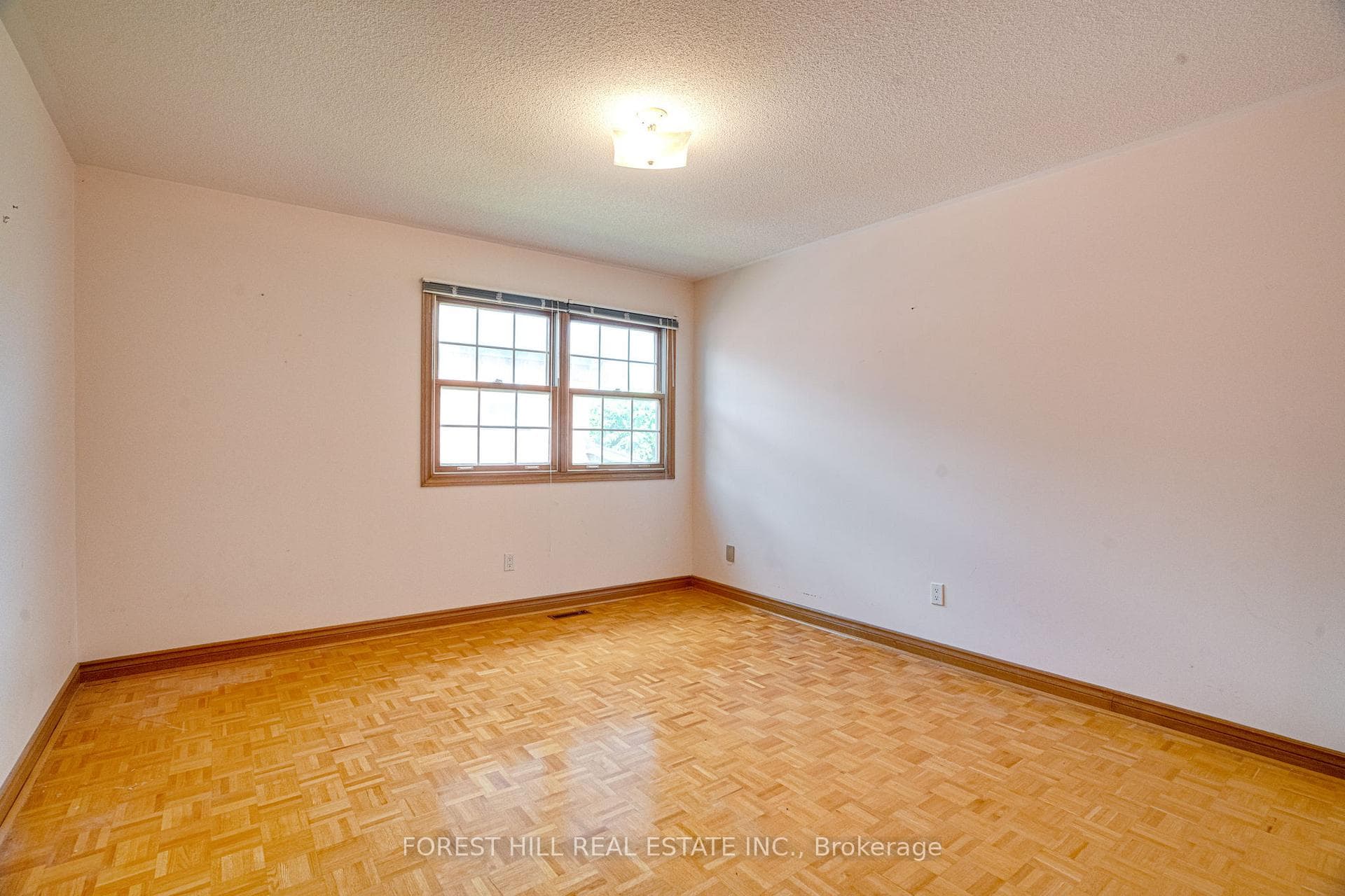 487 Palmer Avenue photo 33
