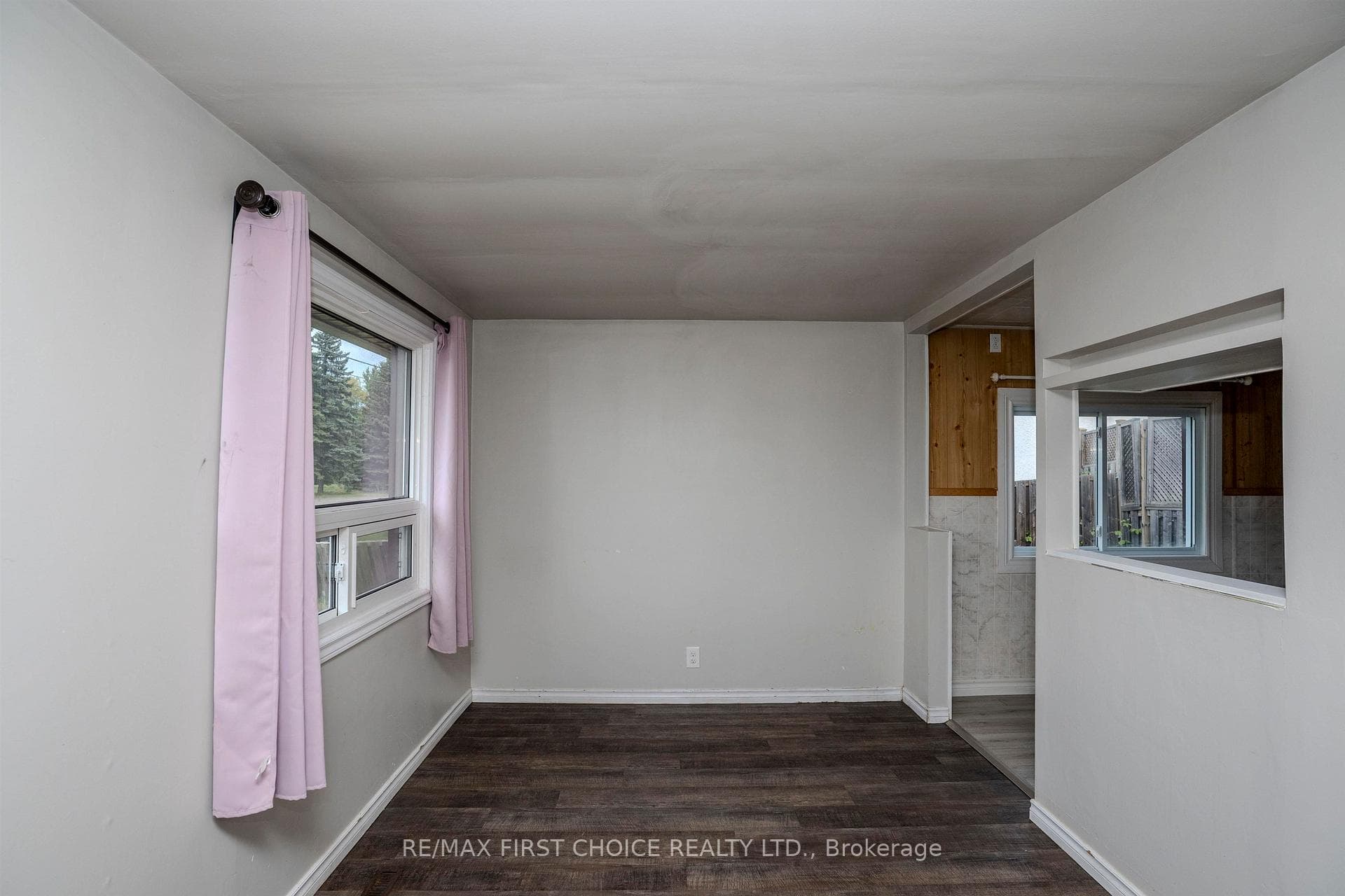 1408 Forest Street photo 7