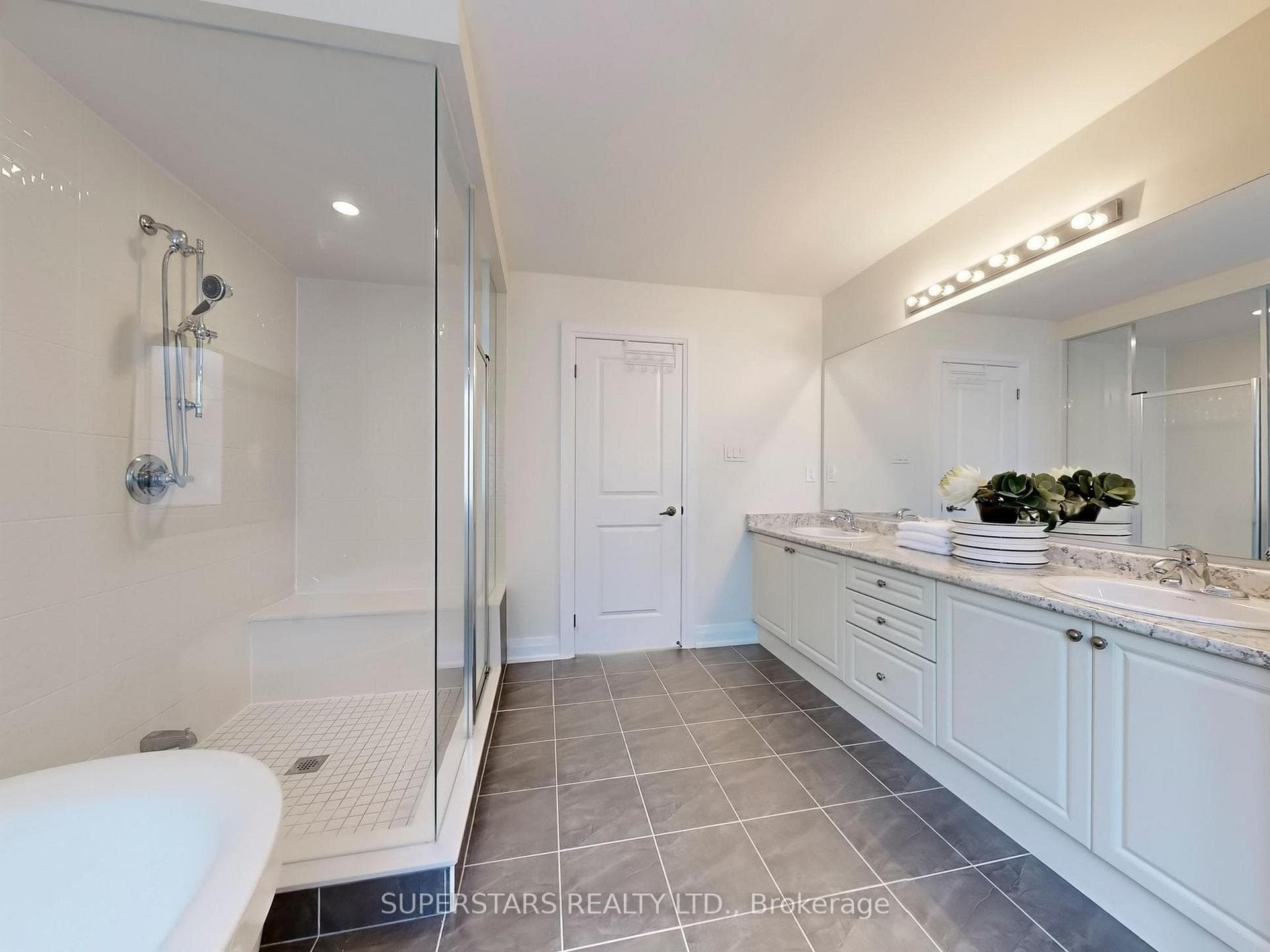 192 Baker Hill Boulevard photo 26