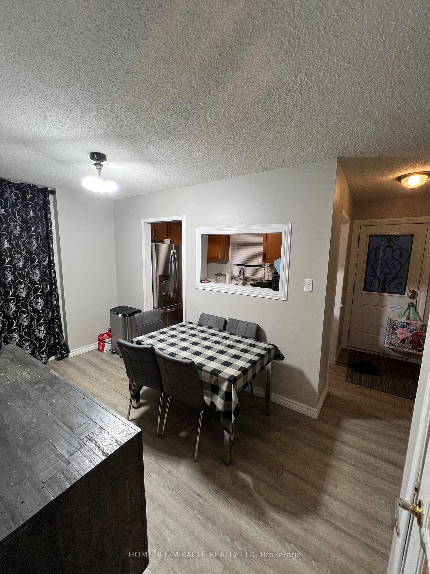 5 Glencairn Square photo 5
