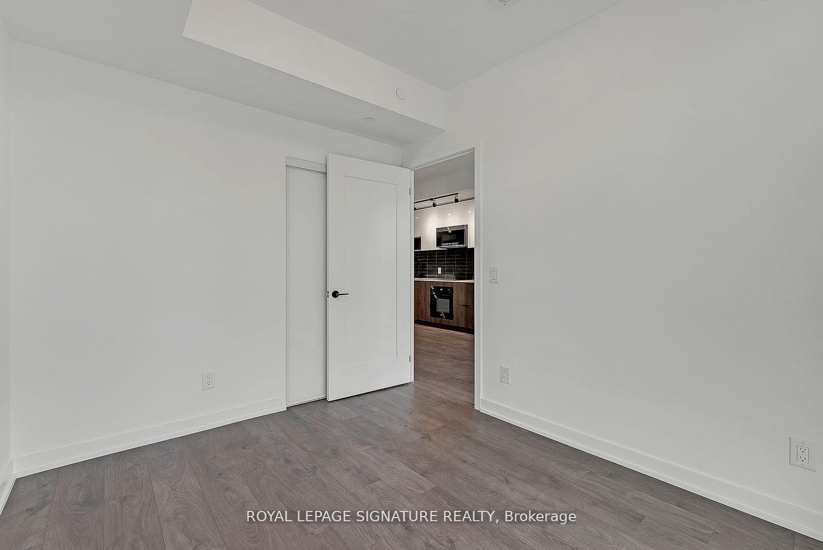 5 Defries Street Unit 726 photo 13