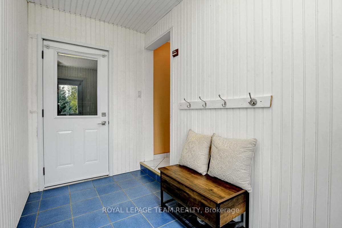 2833 Glenwood Drive photo 23