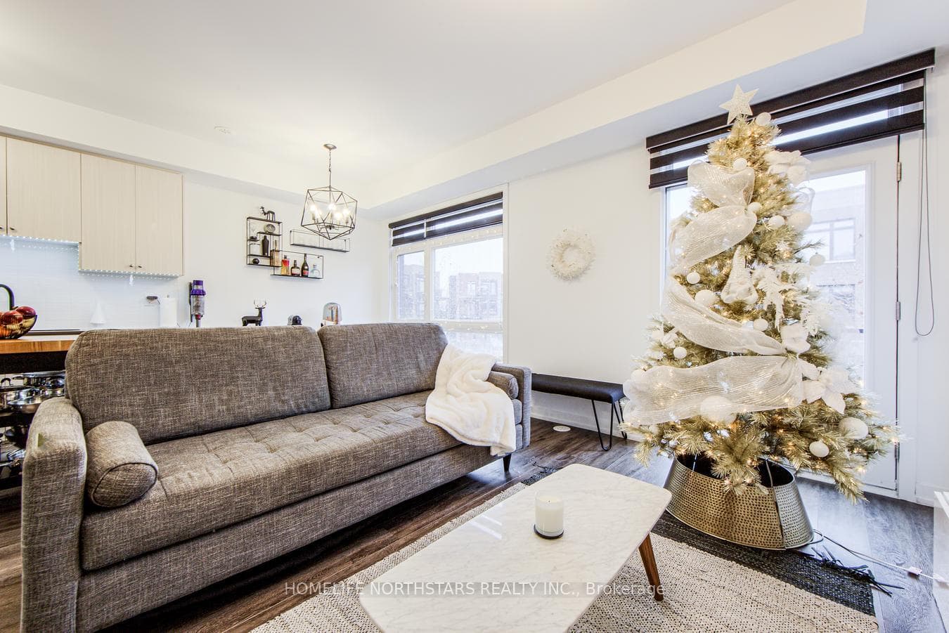 42 Engel Street photo 12