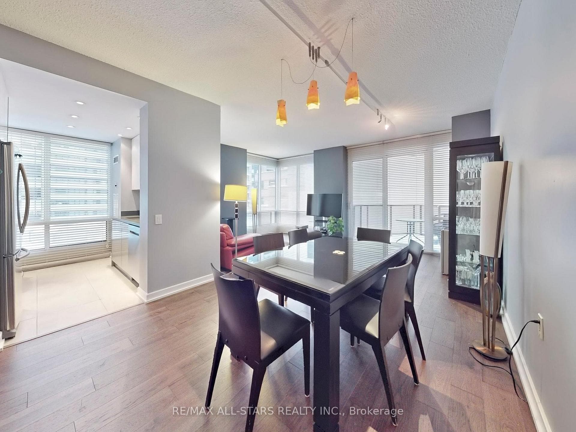 85 Bloor Street Unit 611 photo 6