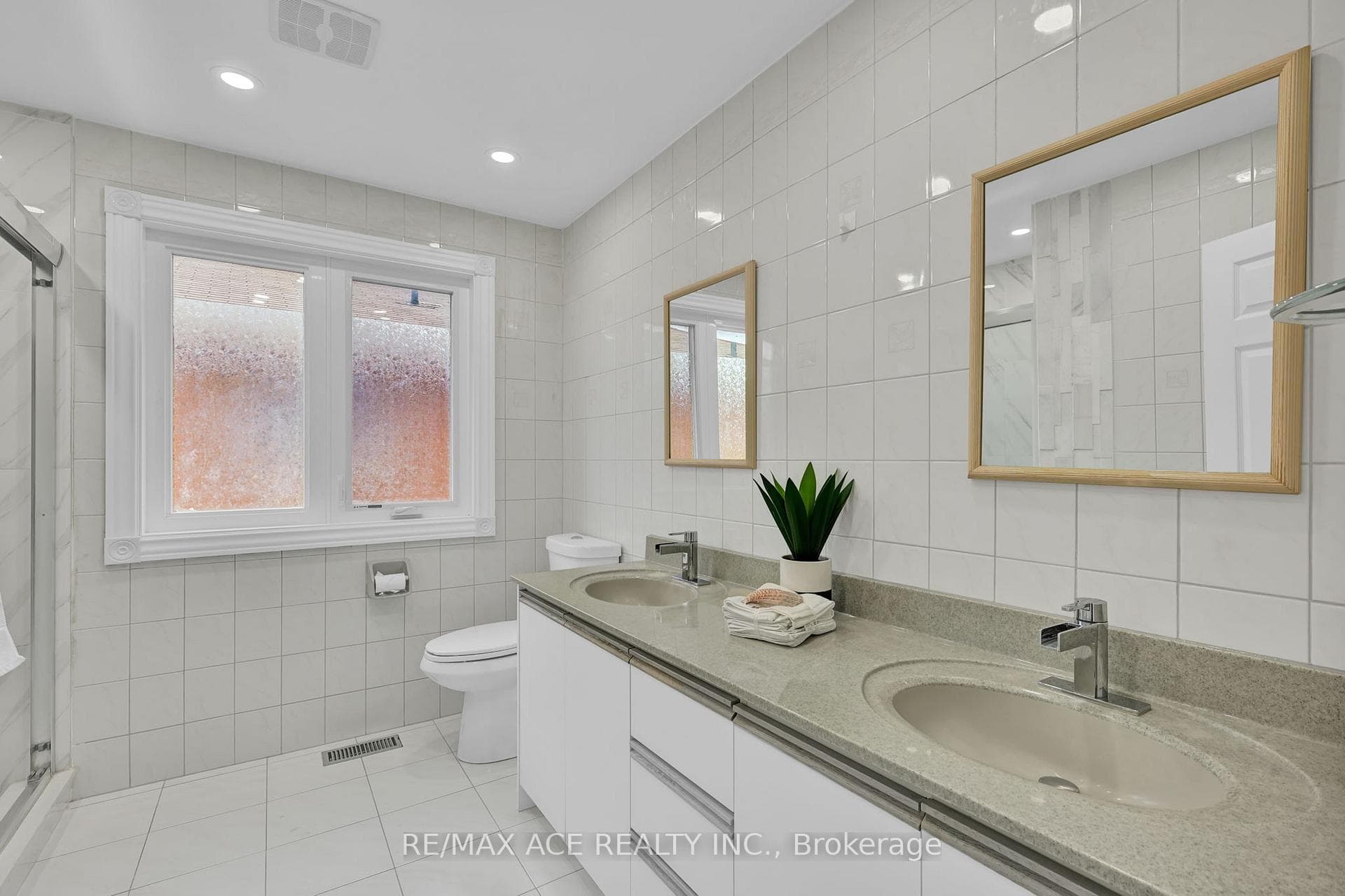 73 Brimley Road photo 25