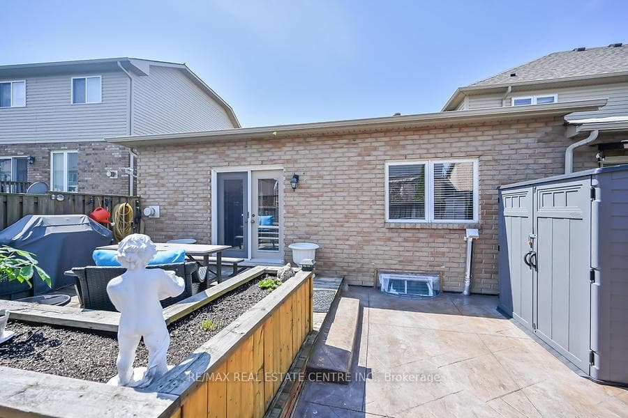 13 Periwinkle Drive photo 34