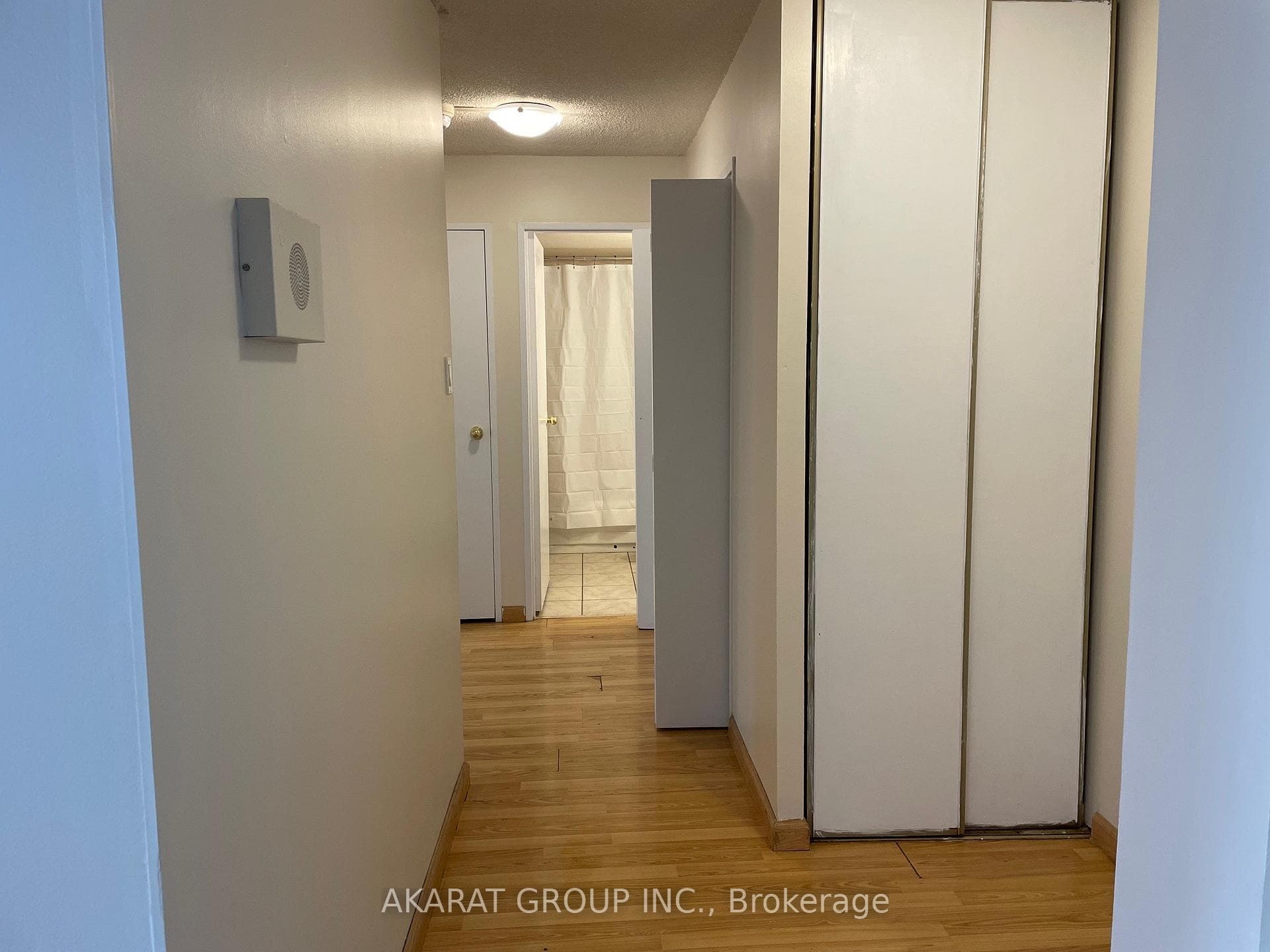 3590 Kaneff Crescent Unit #1506 photo 7