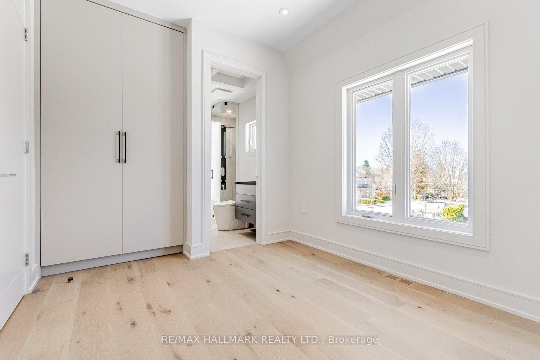 46 Johnston Avenue photo 24