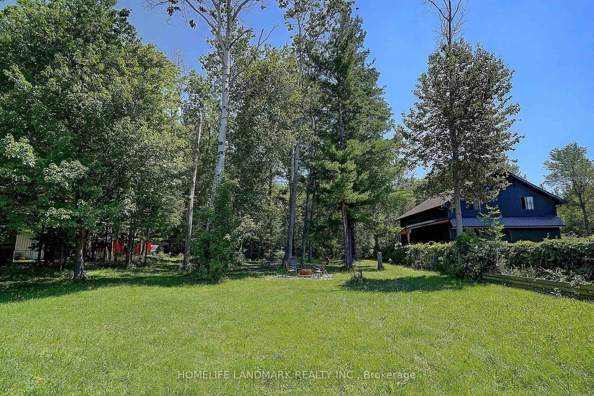 20573 Yonge Street photo 46