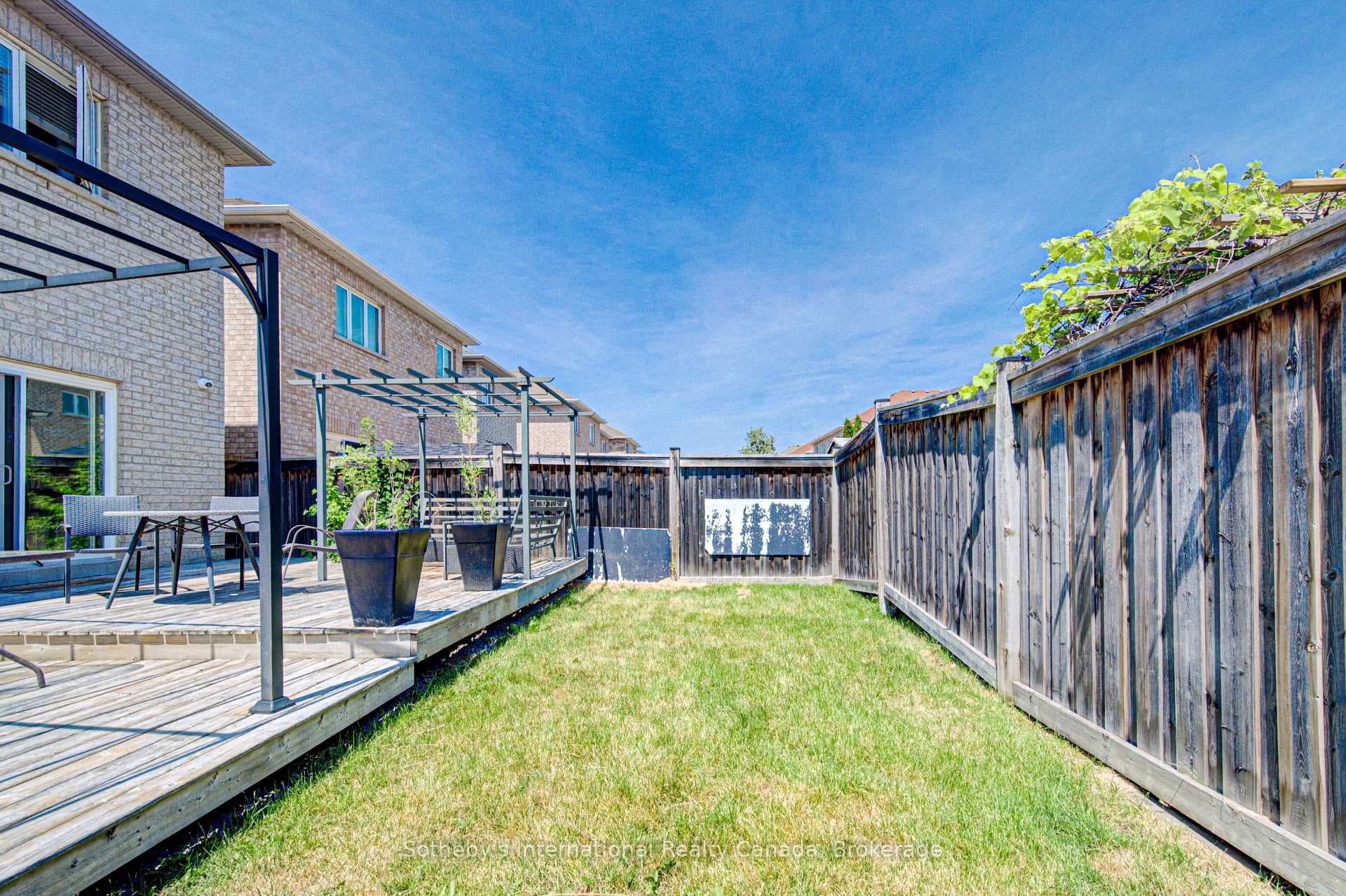 9 Aidan Drive photo 44