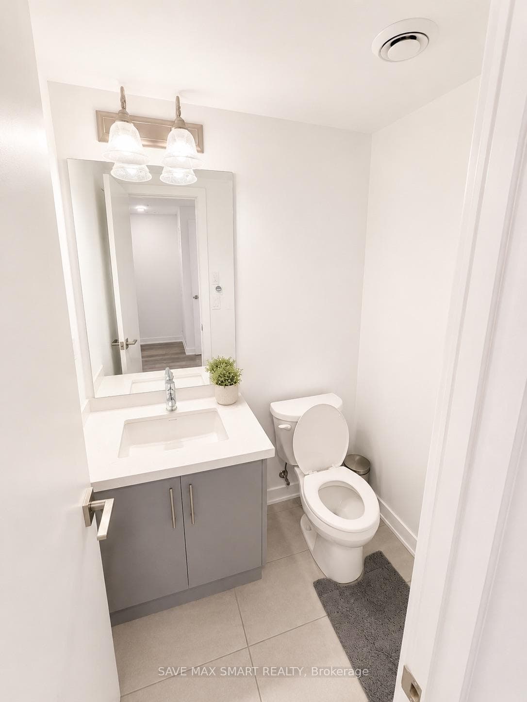 165 Veterans Drive Unit 15 photo 13