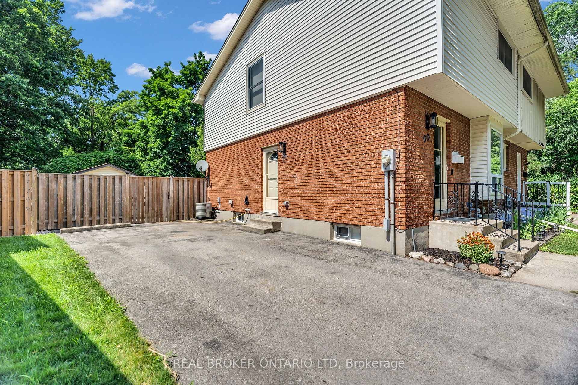 60 Tilipe Road photo 3