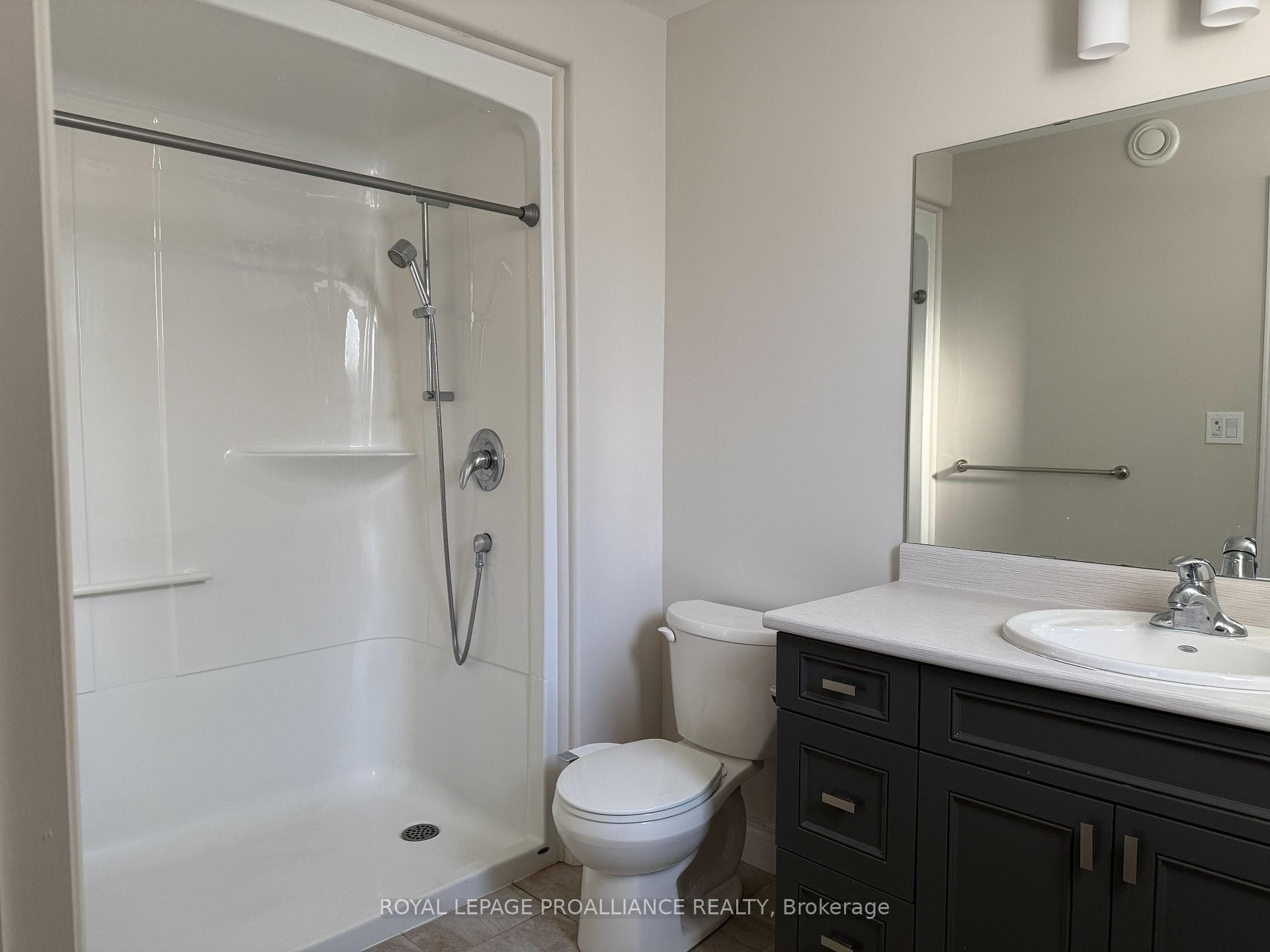 28 Primrose Crescent photo 12