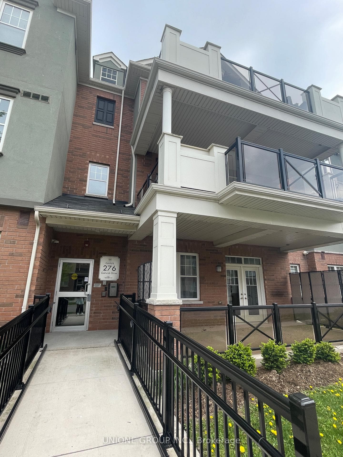 276 Gatwick Drive Unit 101 photo 1