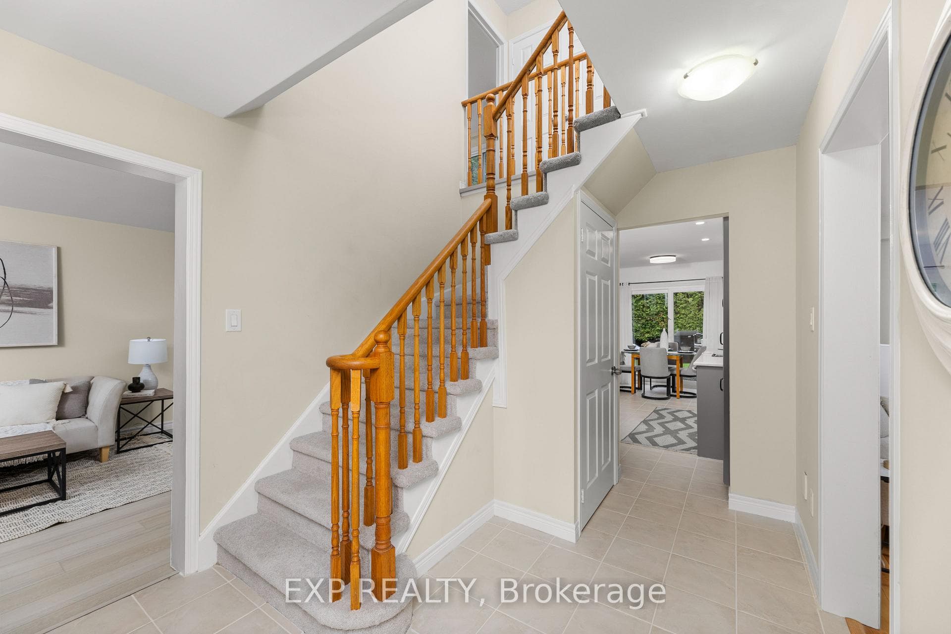 Spacious welcoming foyer