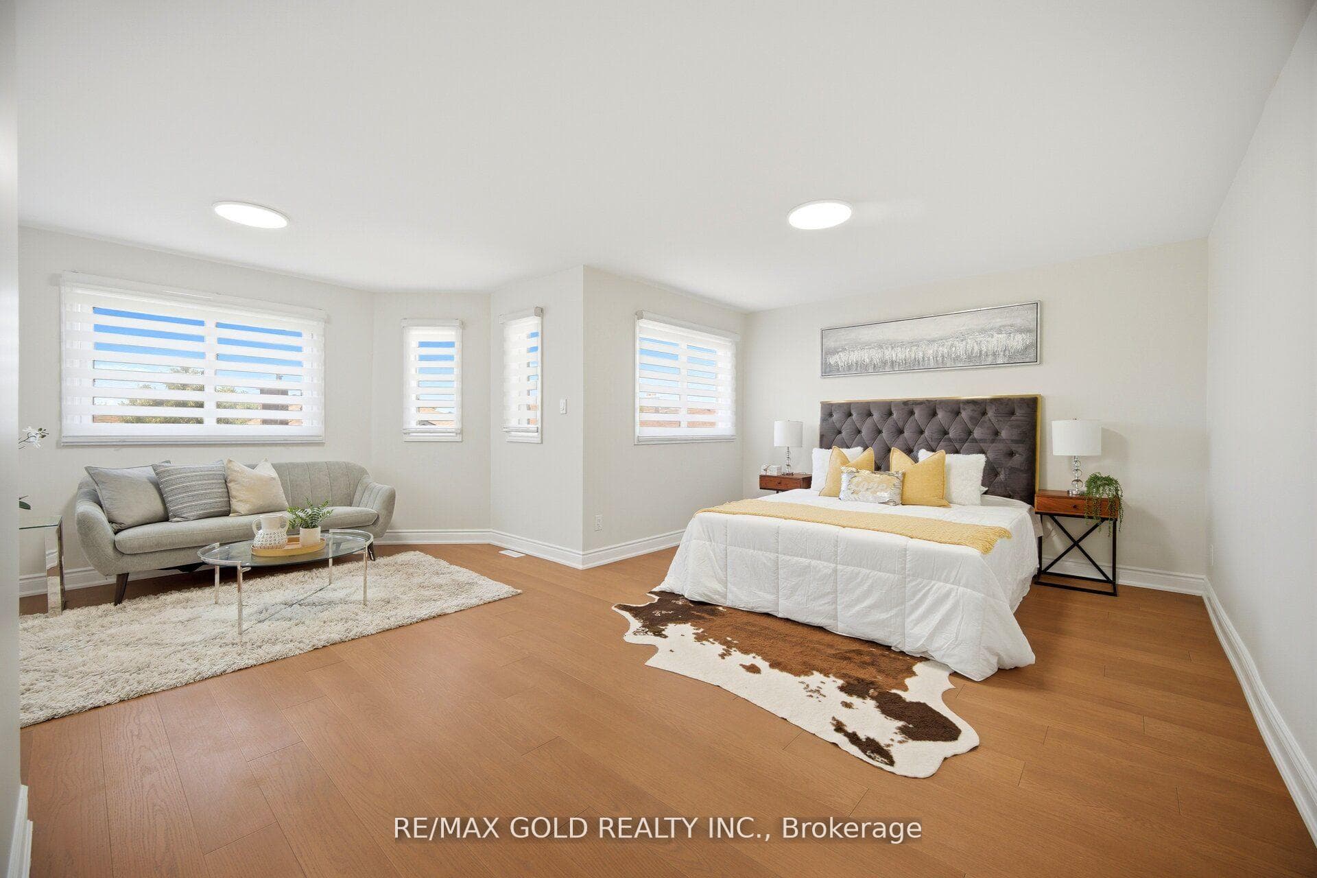 37 Lord Simcoe Drive photo 27