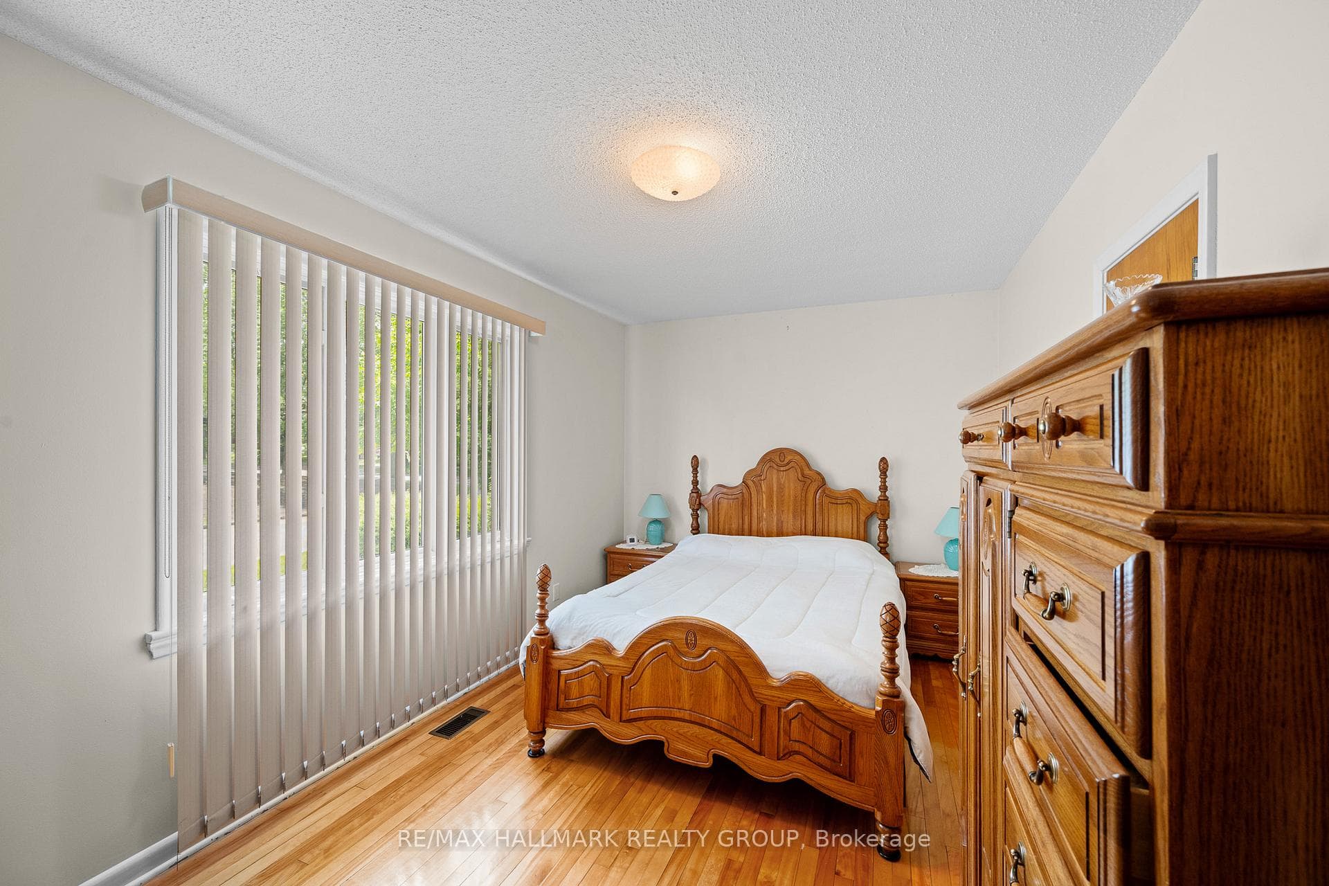 839 WESTON Drive photo 13