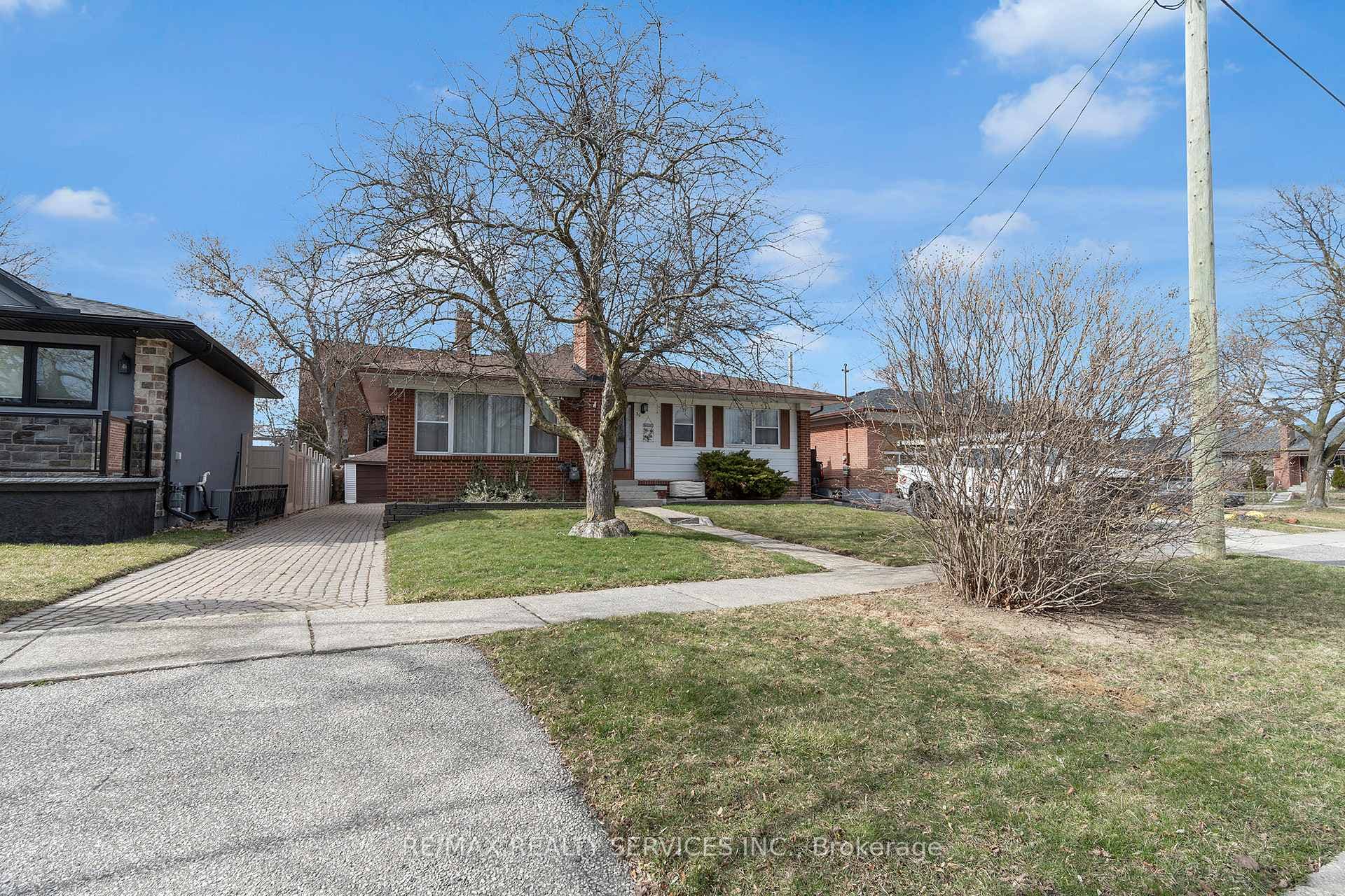 30 Marsden Crescent photo 4