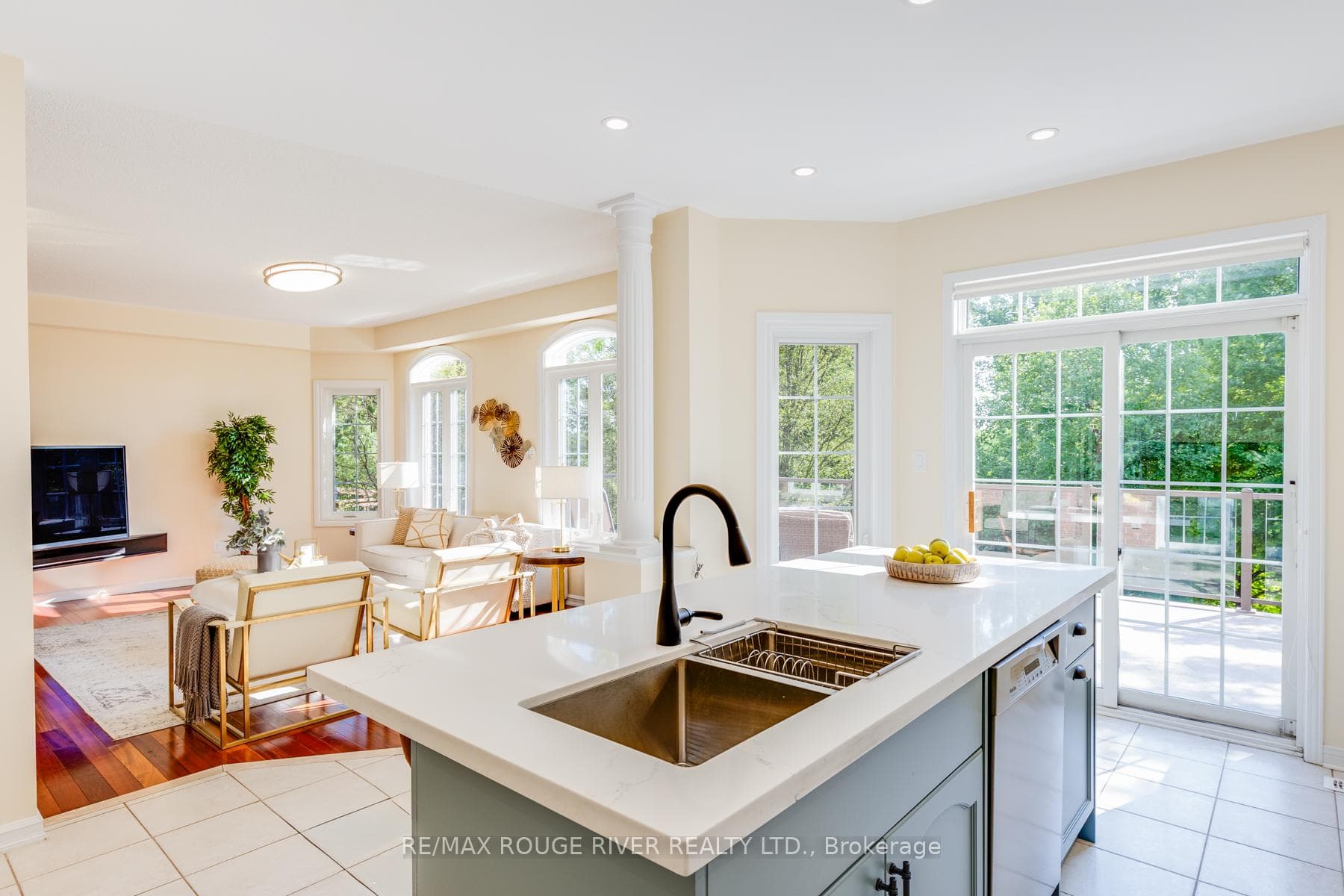 18 Mackey Drive photo 13