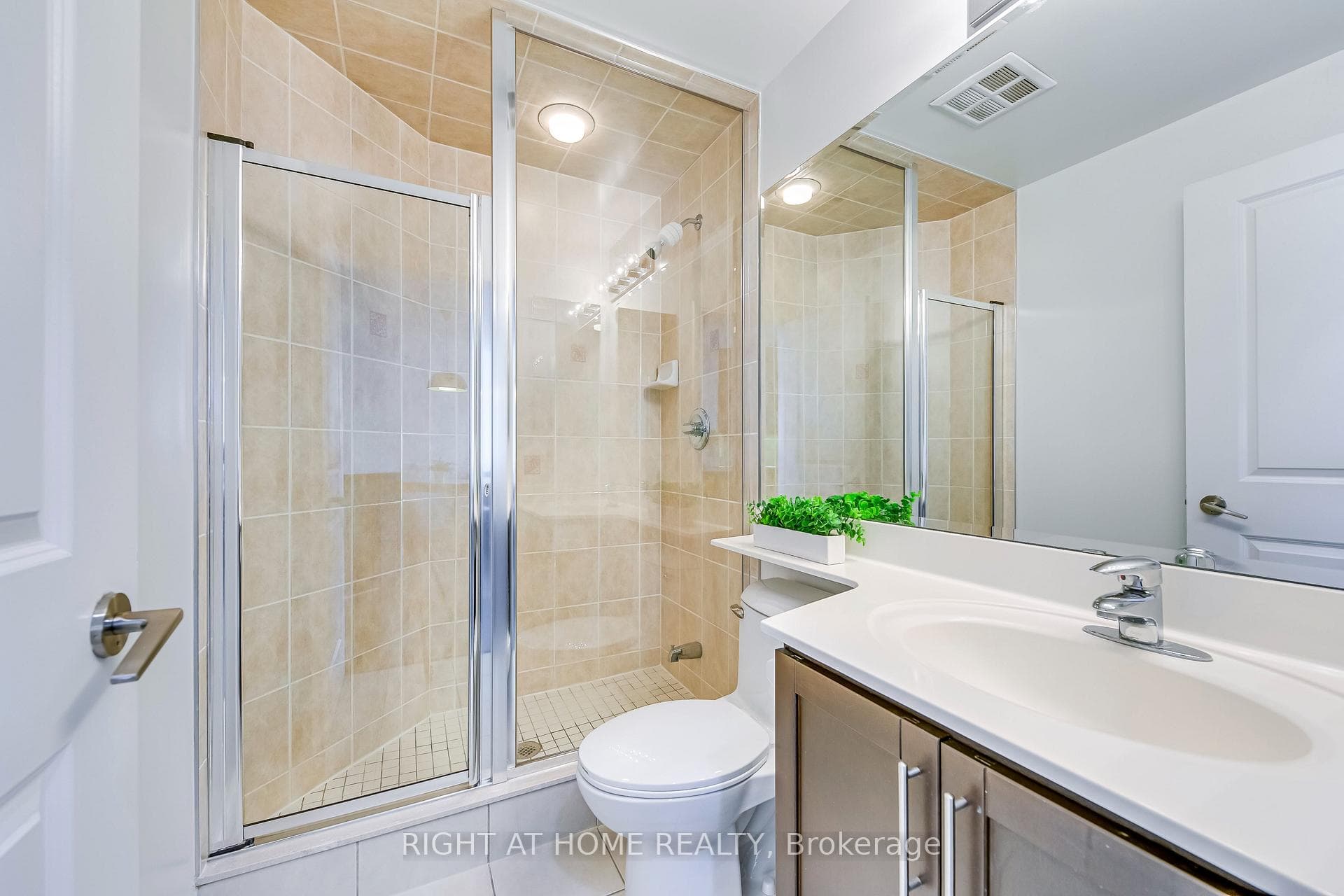 80 Absolute Avenue Unit 2909 photo 23