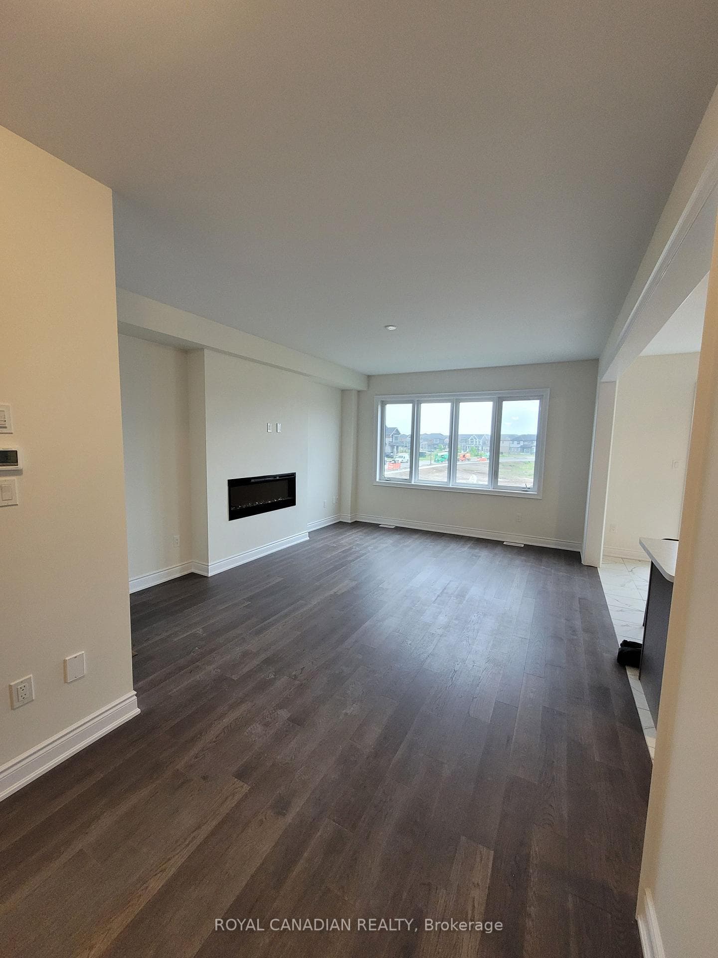232 Wilmot Road photo 8