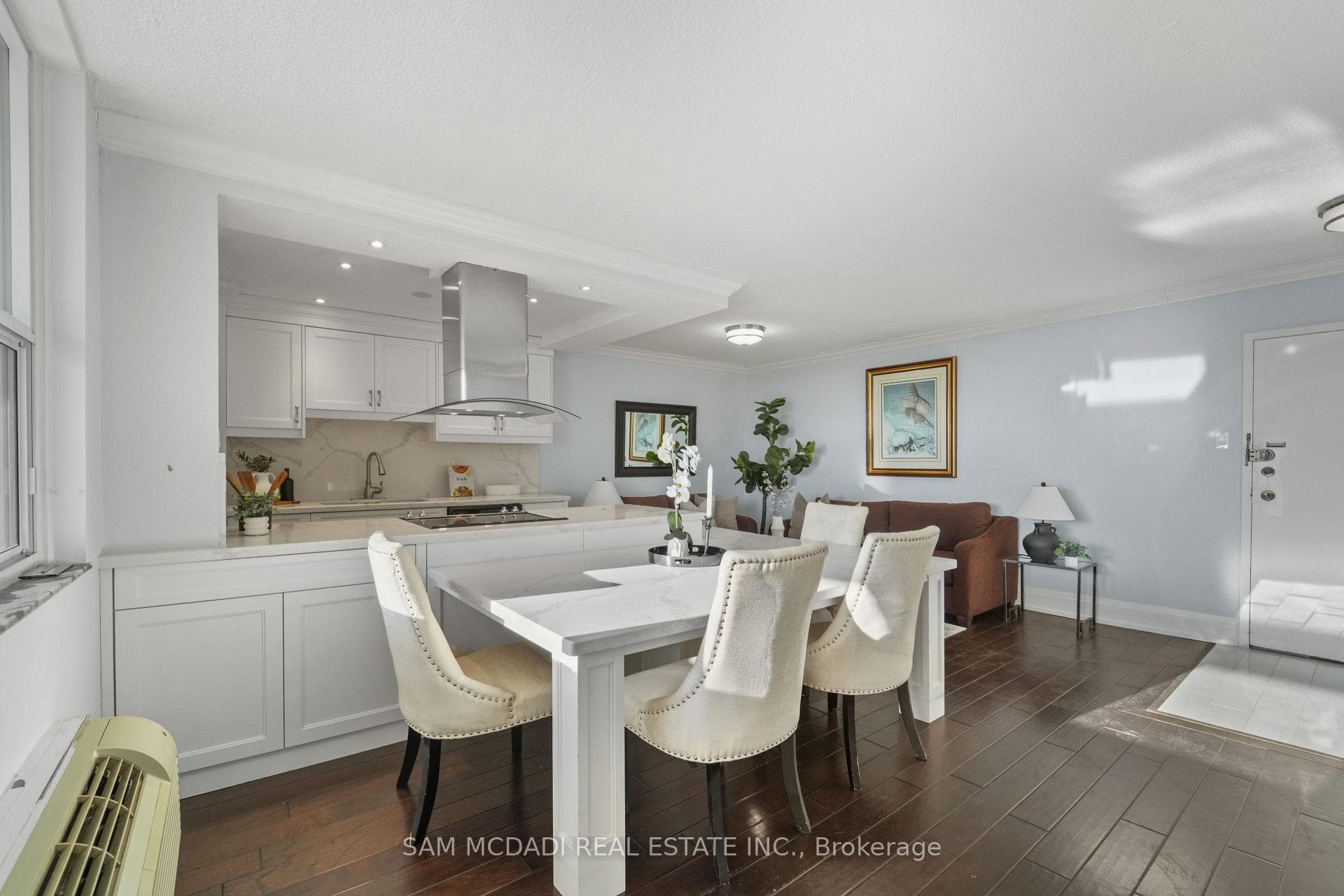 966 Inverhouse Drive Unit 409 photo 8