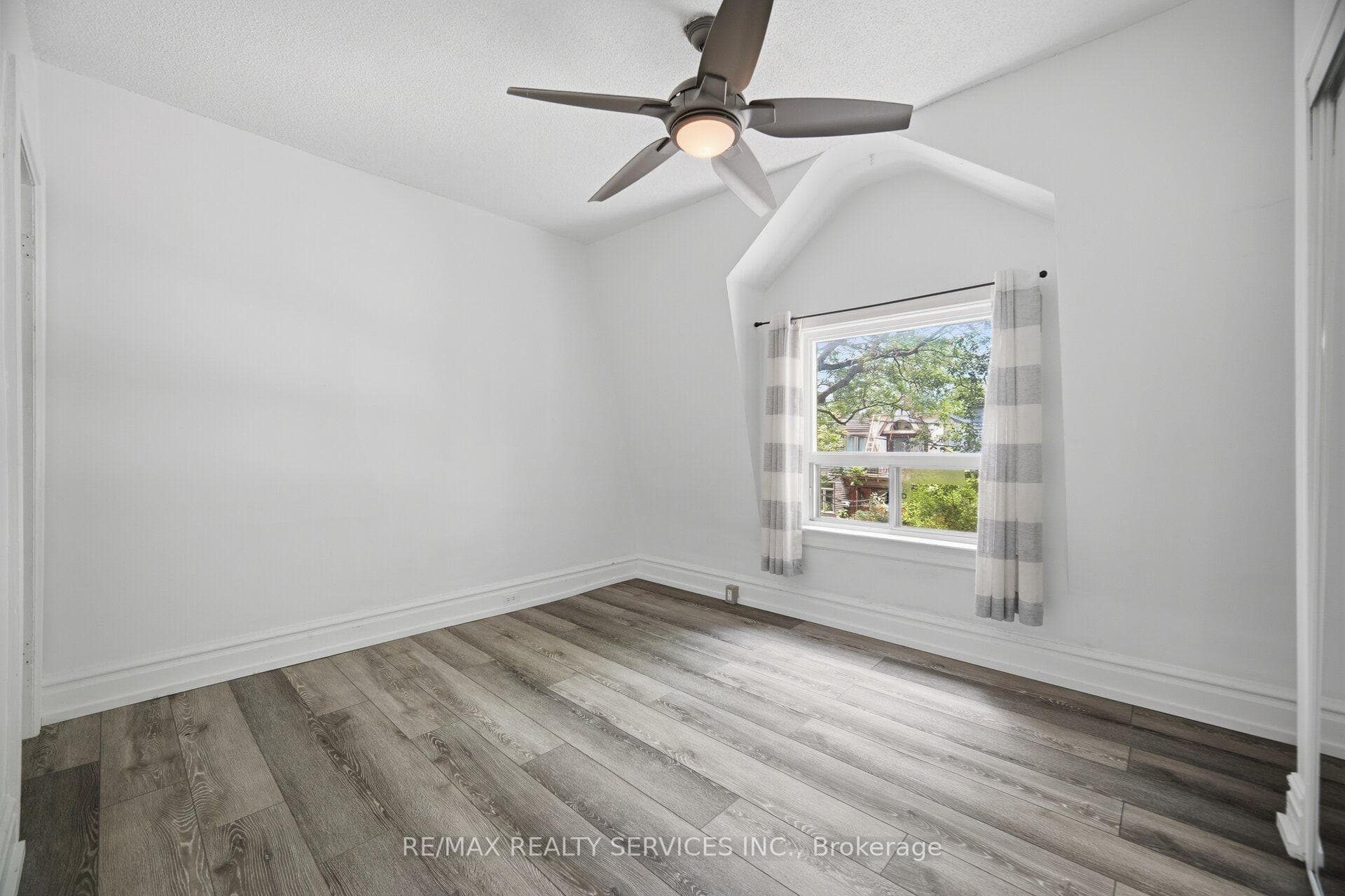 55 Morse Street photo 21