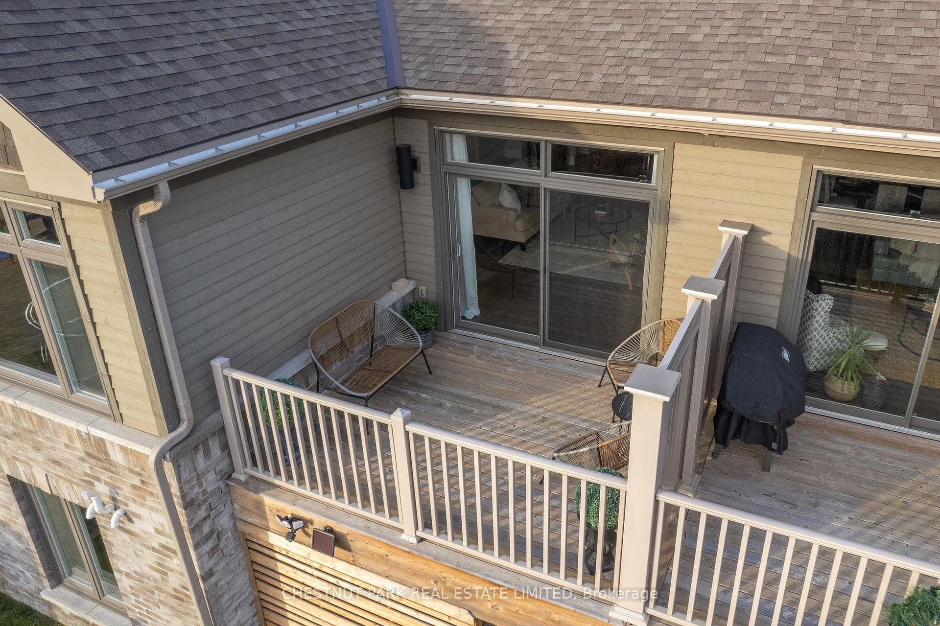 50 Pineridge Drive photo 4