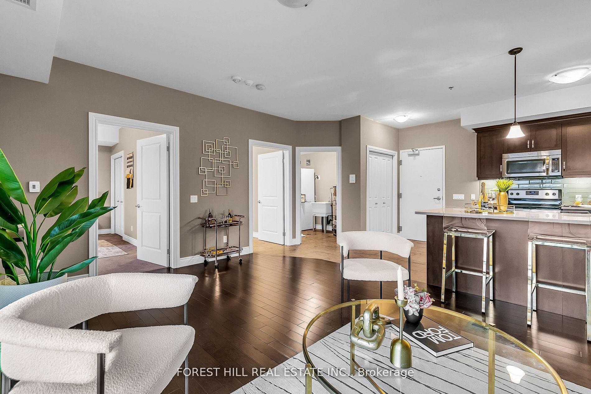 8475 Wyandotte Street Unit 307 photo 14