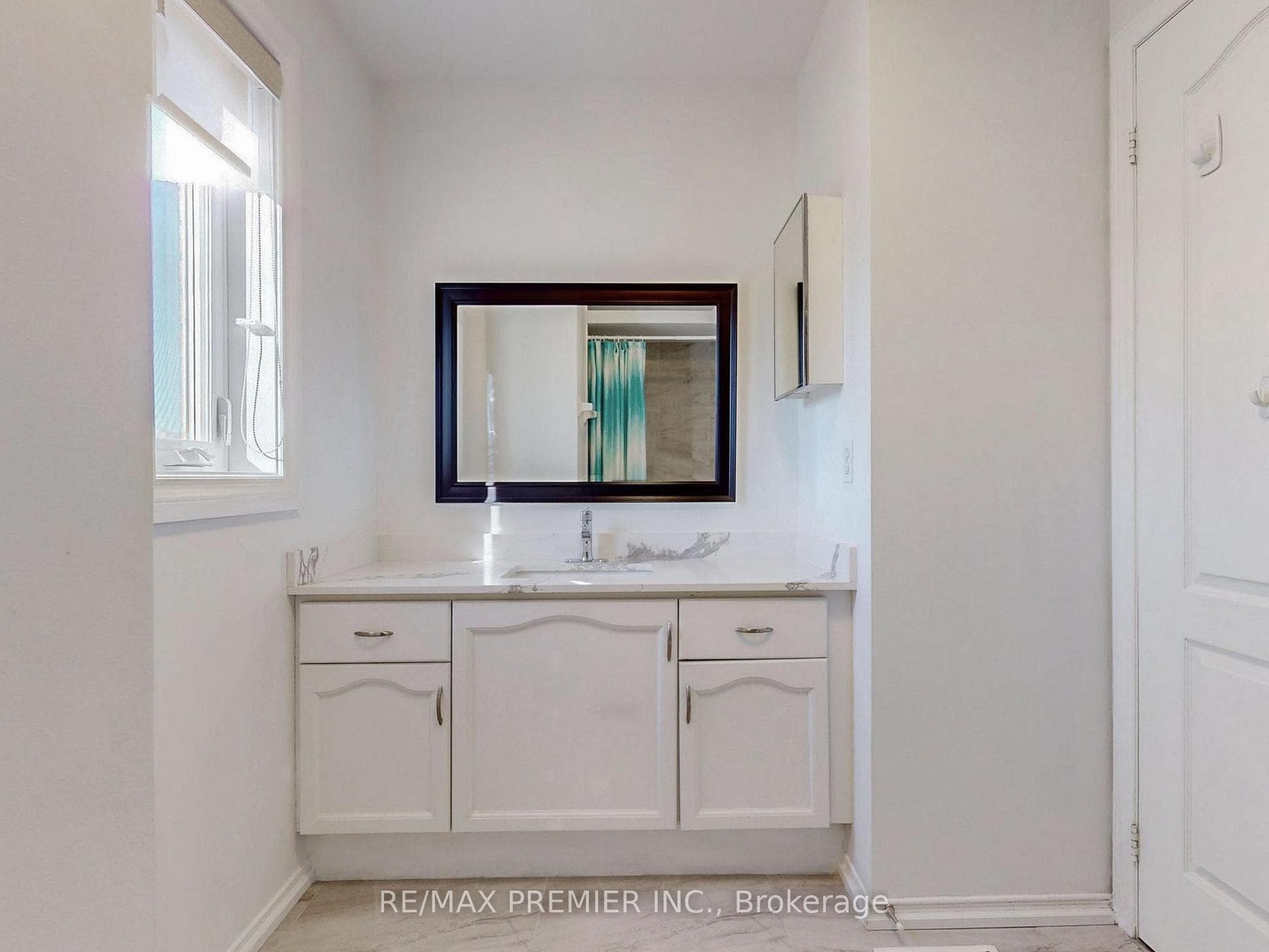 116 Hudson Crescent photo 15