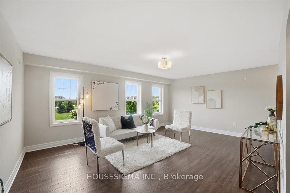 3 Eckford Lane photo 1