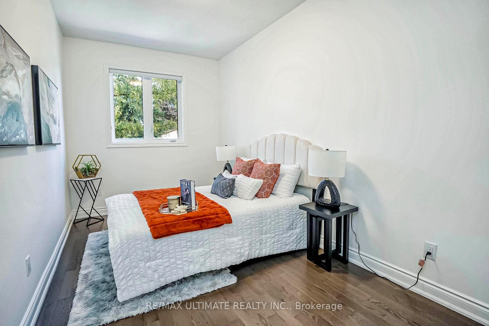 116 Lichfield Road photo 24