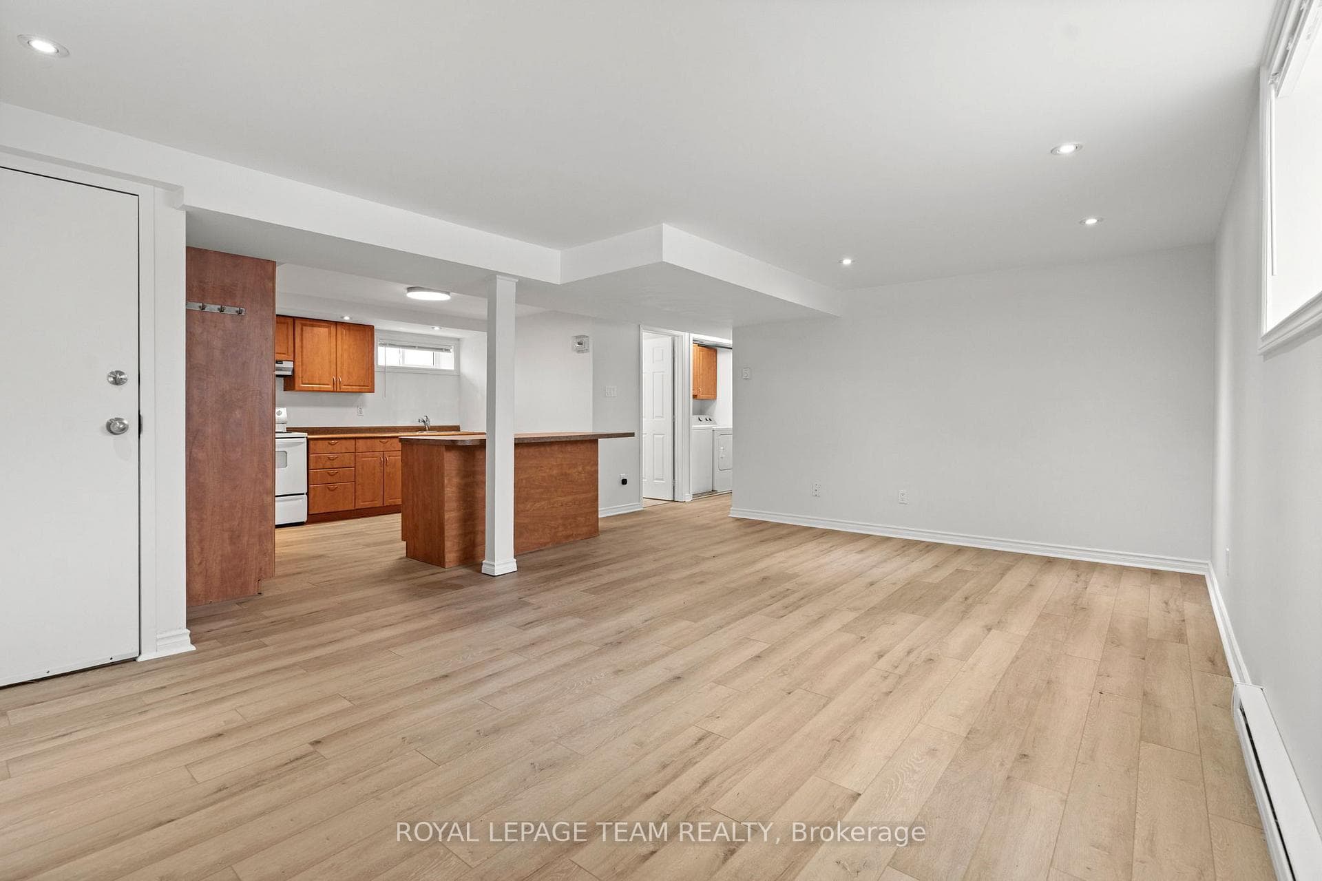 1 Steel Street Unit B photo 4