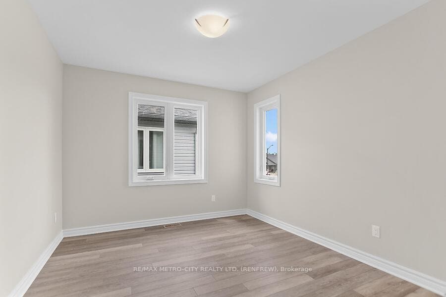 129 Seabert Drive photo 21