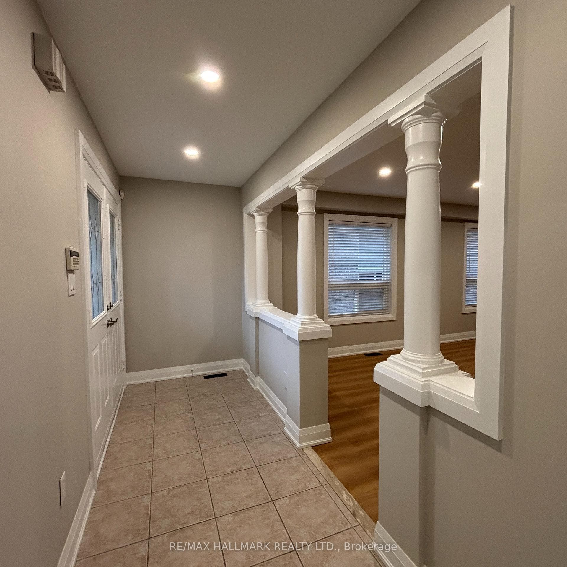 3234 Raindance Crescent photo 3