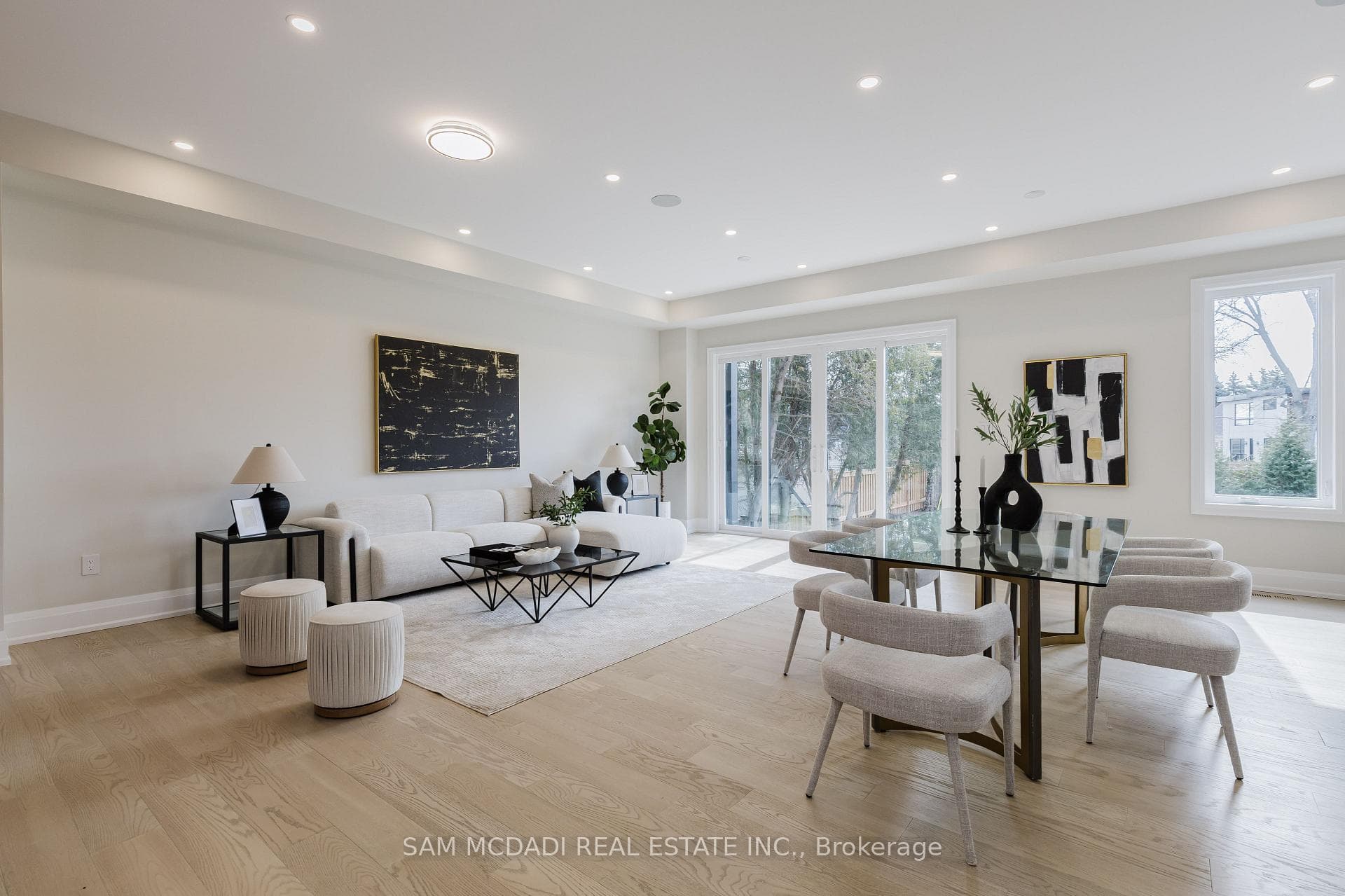2346 Rebecca Street photo 5
