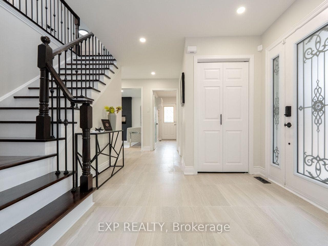 15 Rosegarden Crescent photo 9